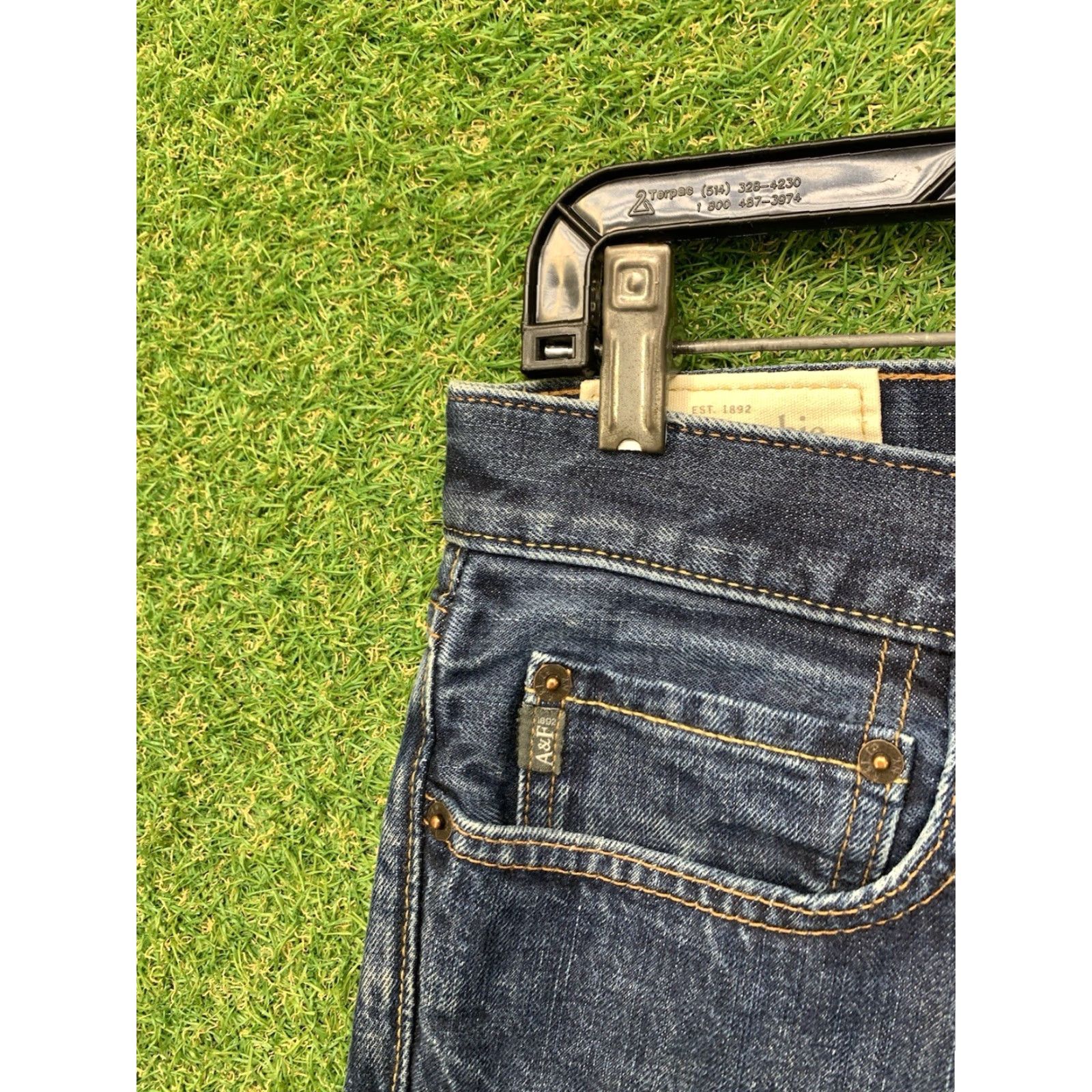 Abercrombie & Fitch Abercrombie & Fitch Jeans Mens 32x34 Athletic Slim Skinny Blue Denim Cotton Polyester Stretch Preppy 4-Pocket 5-Pocket Buckle Bke Modern Size US 32 / EU 48 - 4 Thumbnail