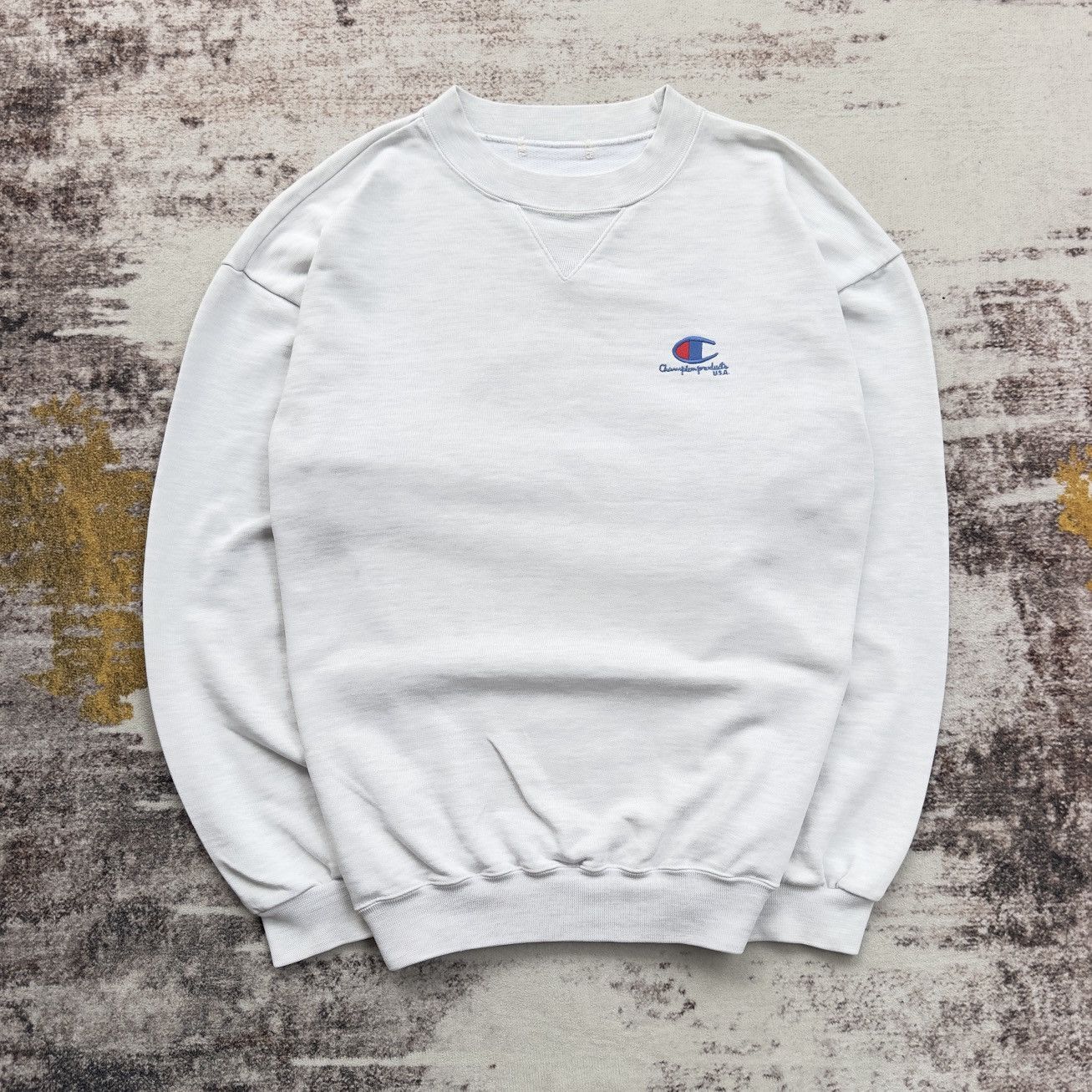 Champion VINTAGE CHAMPION ESSENTIAL SMALL LOGO PULLOVER CREWNECK Size US L / EU 52-54 / 3 - 1 Thumbnail