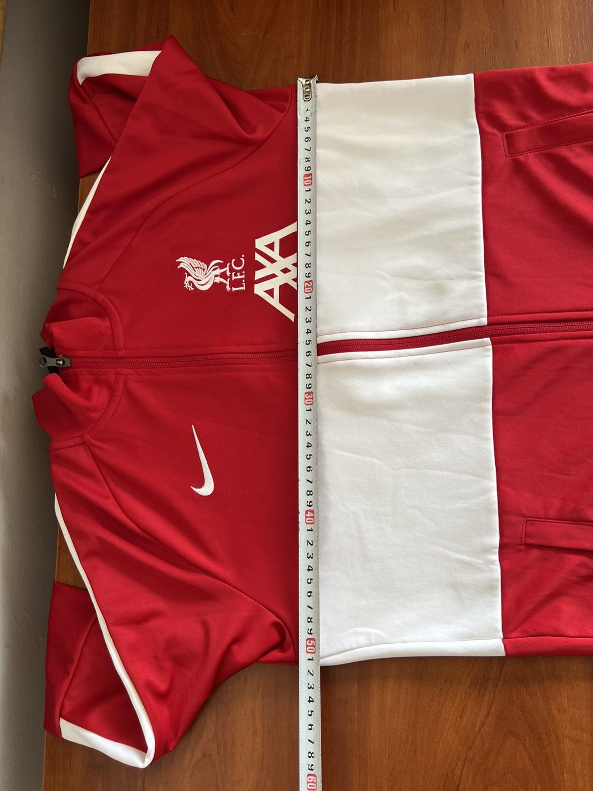 Nike 2020 LIVERPOOL TRACK JACKET ANTHEM RED/WHITE NIKE SIZE M Size US M / EU 48-50 / 2 - 17 Thumbnail