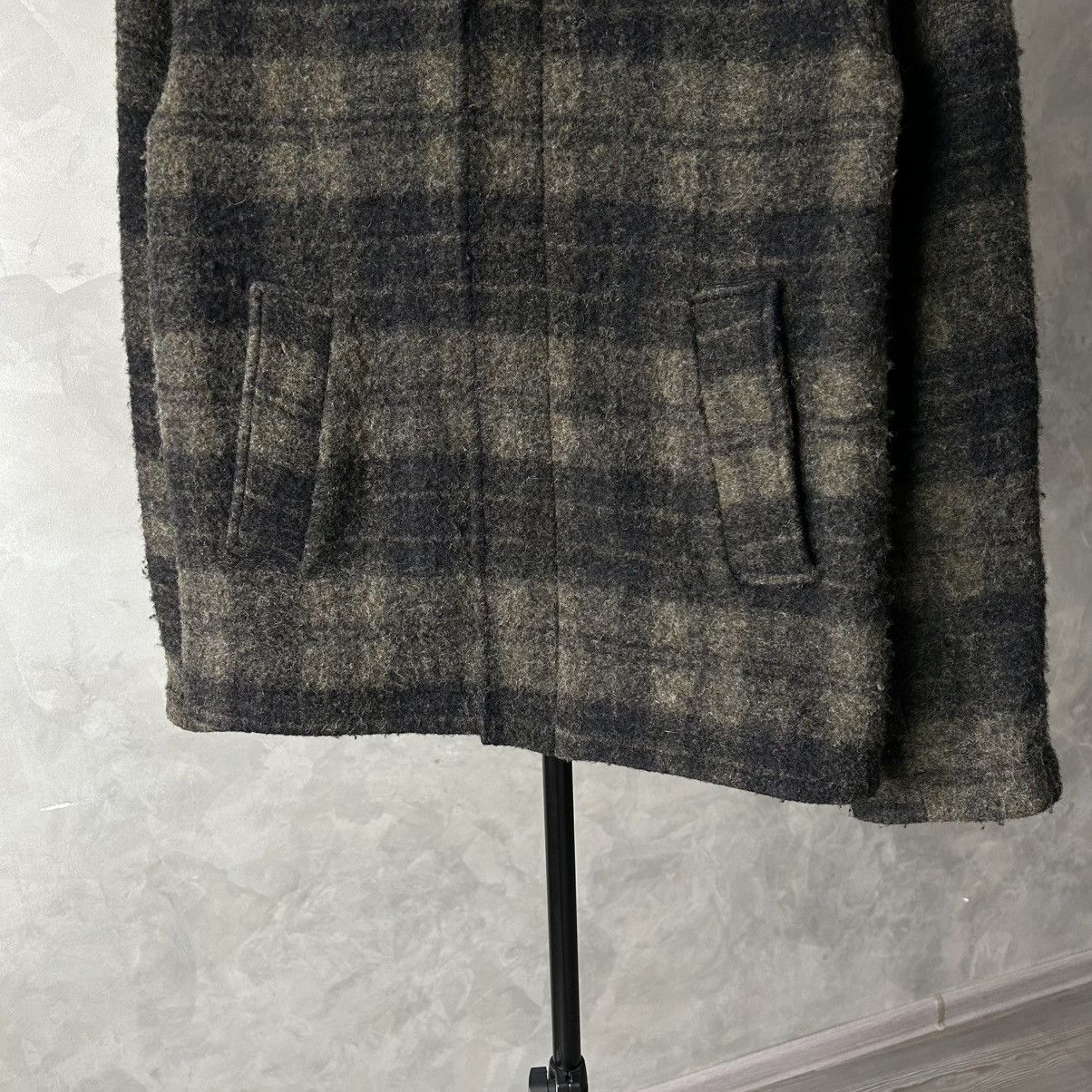Peak Performance Peak Performance Wool Plaid Shirt Jacket M Size US M / EU 48-50 / 2 - 7 Thumbnail