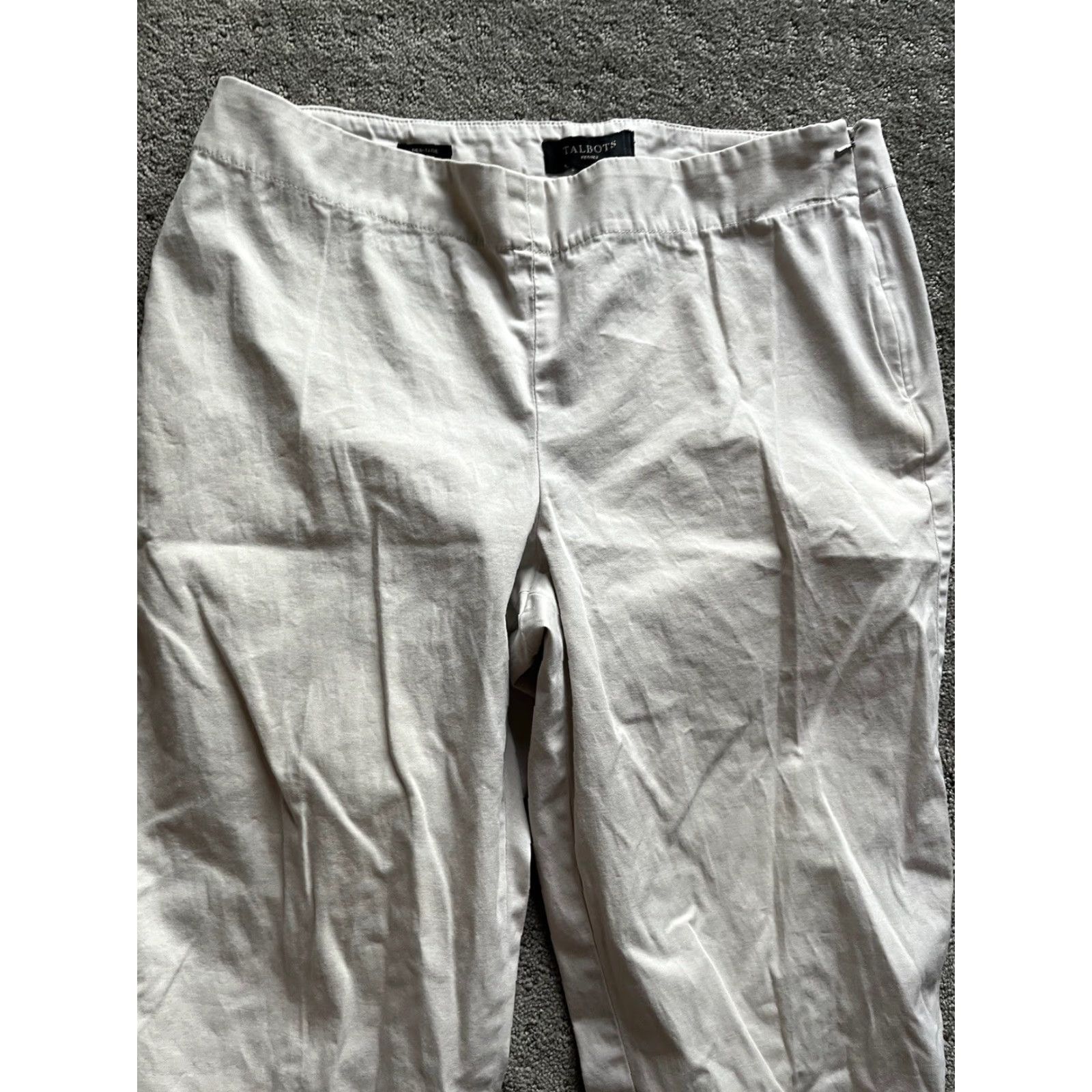 Talbots Talbots Woman Heritage Pants 10P Petite Flat Front Beige Ivory Pant Women's Petite 10P Flat Front Beige Talbots Pants Size 32" / US 10 / IT 46 - 2 Thumbnail