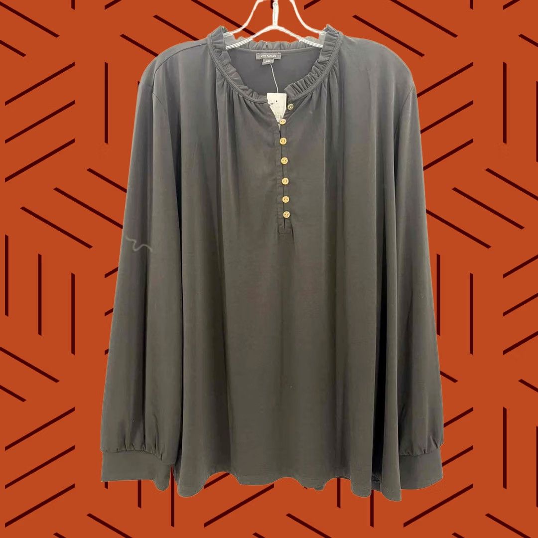 Ann Taylor Pre-Owned Ann Taylor Black XXL Long Sleeve Blouse Size XXL / US 16-18 / IT 52-54 - 1 Thumbnail