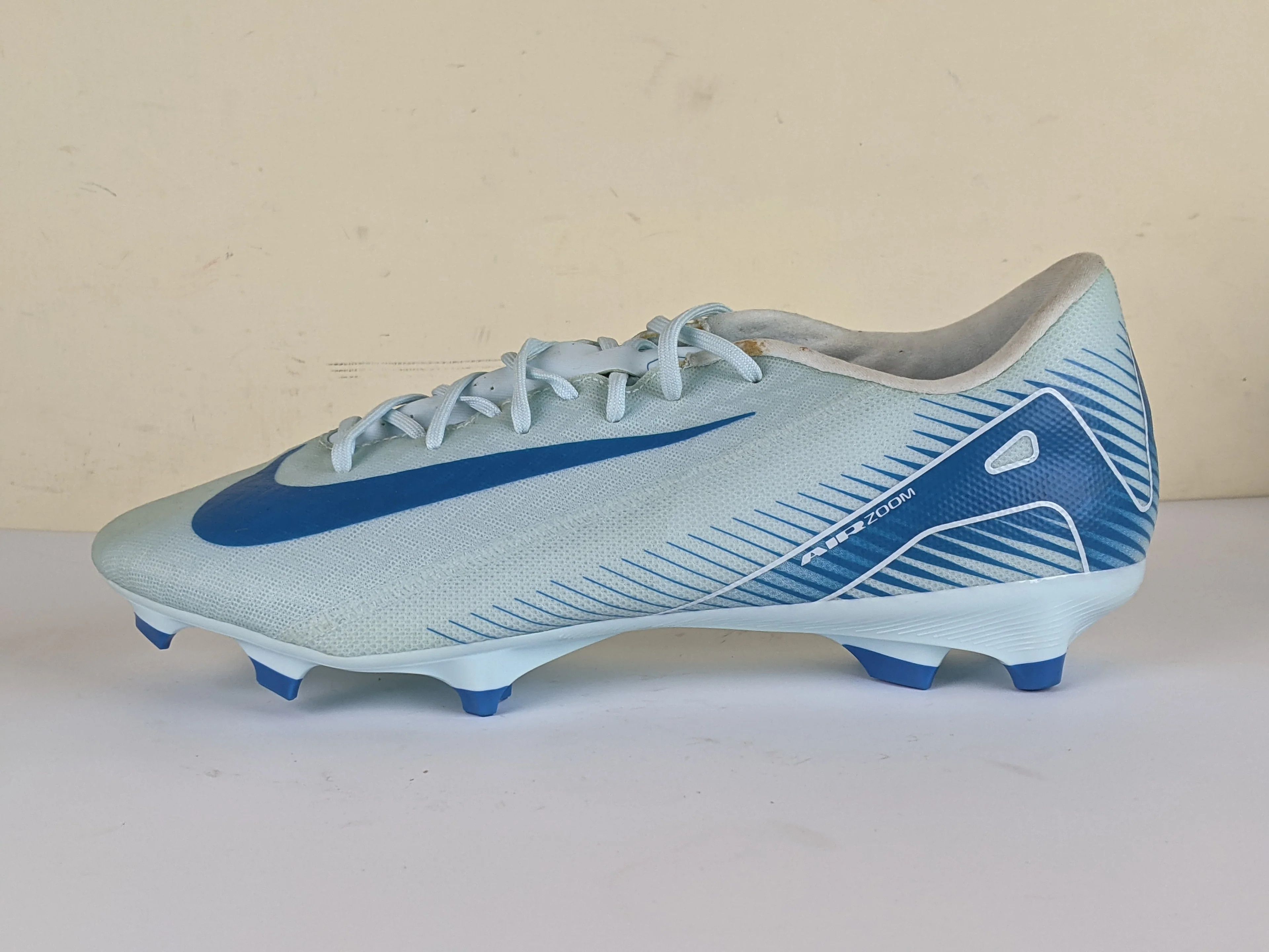 Nike Nike Air Zoom Mercurial Vapor 16 Academy MG Mad Ambition Size US 10.5 / EU 43-44 - 1 Thumbnail