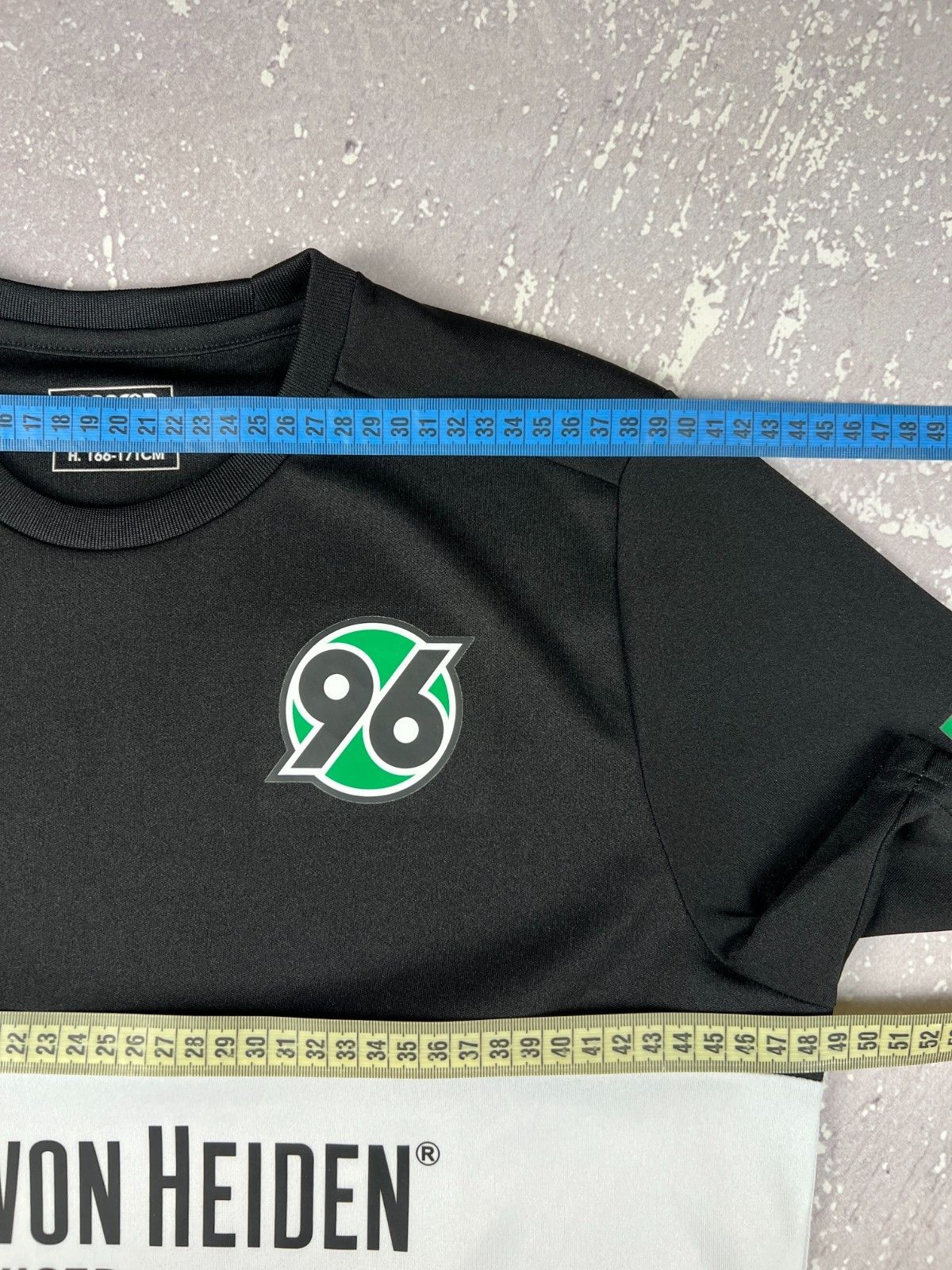 Macron Macron Hannover 96 Training Soccer Jersey Football Size US S / EU 44-46 / 1 - 8 Thumbnail