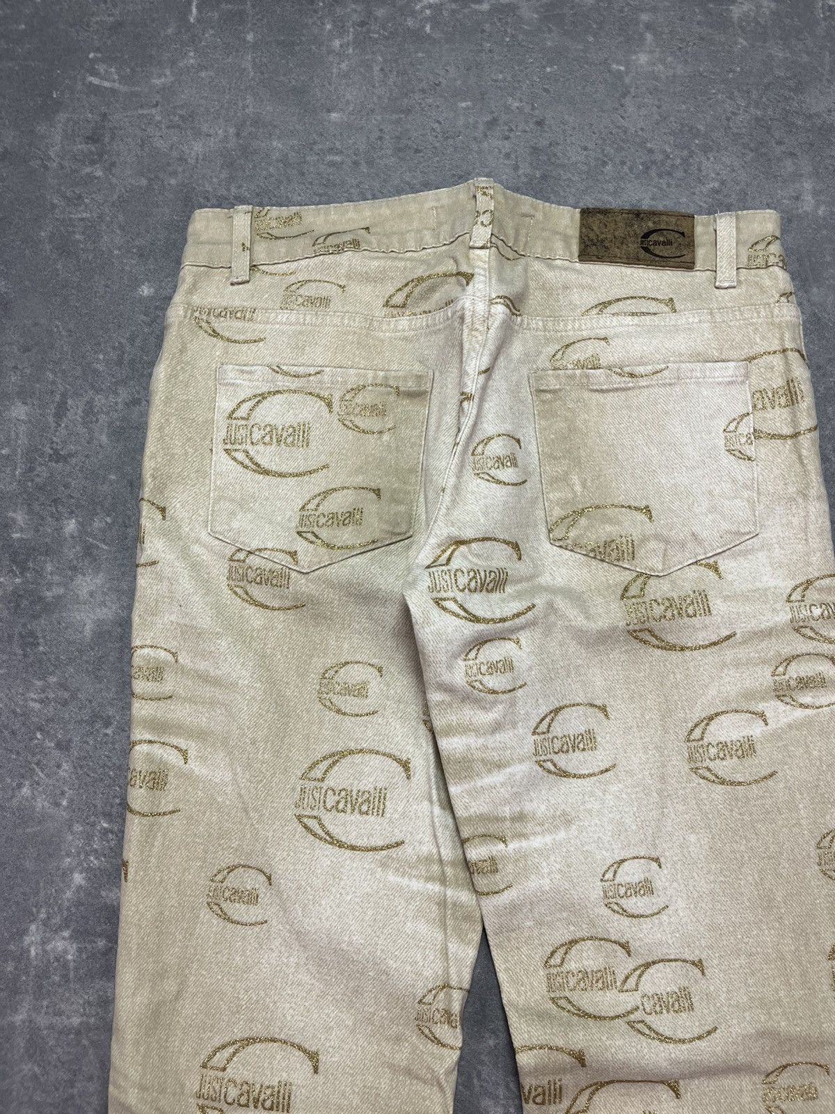 Just Cavalli 00s Just Cavalli Monogram Print Flared Jeans 28 Size US 28 / EU 44 - 13 Thumbnail