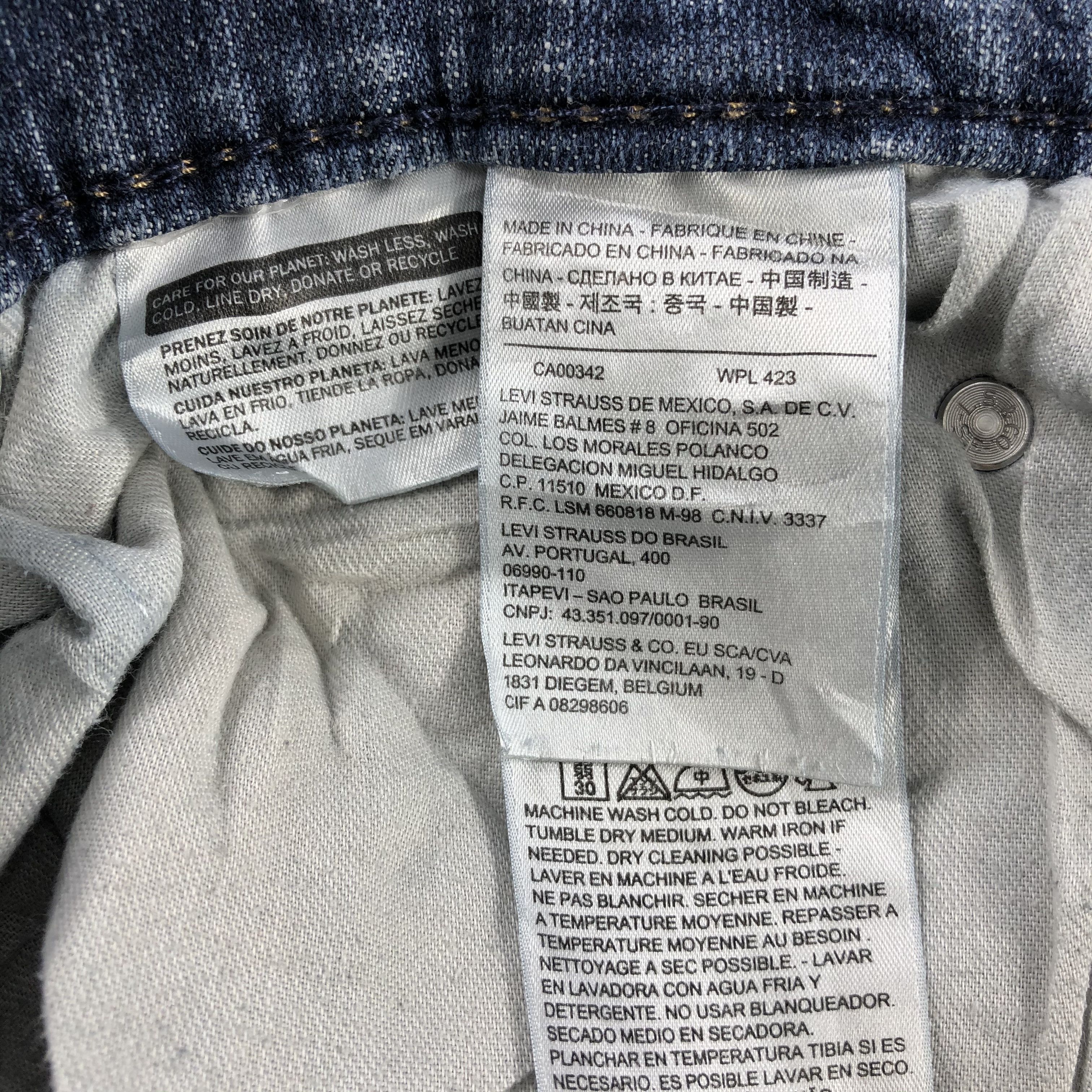 Levi's × Vintage Vintage Blue Wash Levis 559 Jeans-JM3181 Size US 32 / EU 48 - 11 Thumbnail
