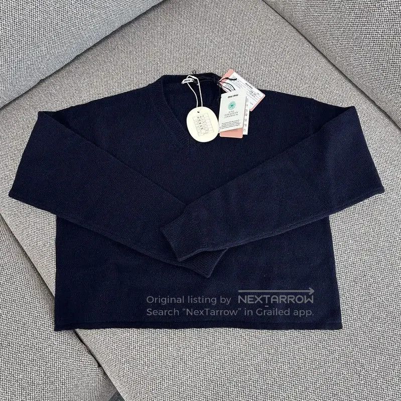 Miu Miu Miu Miu Navy Wool Pullover Sweater . Size M / US 6-8 / IT 42-44 - 2 Thumbnail