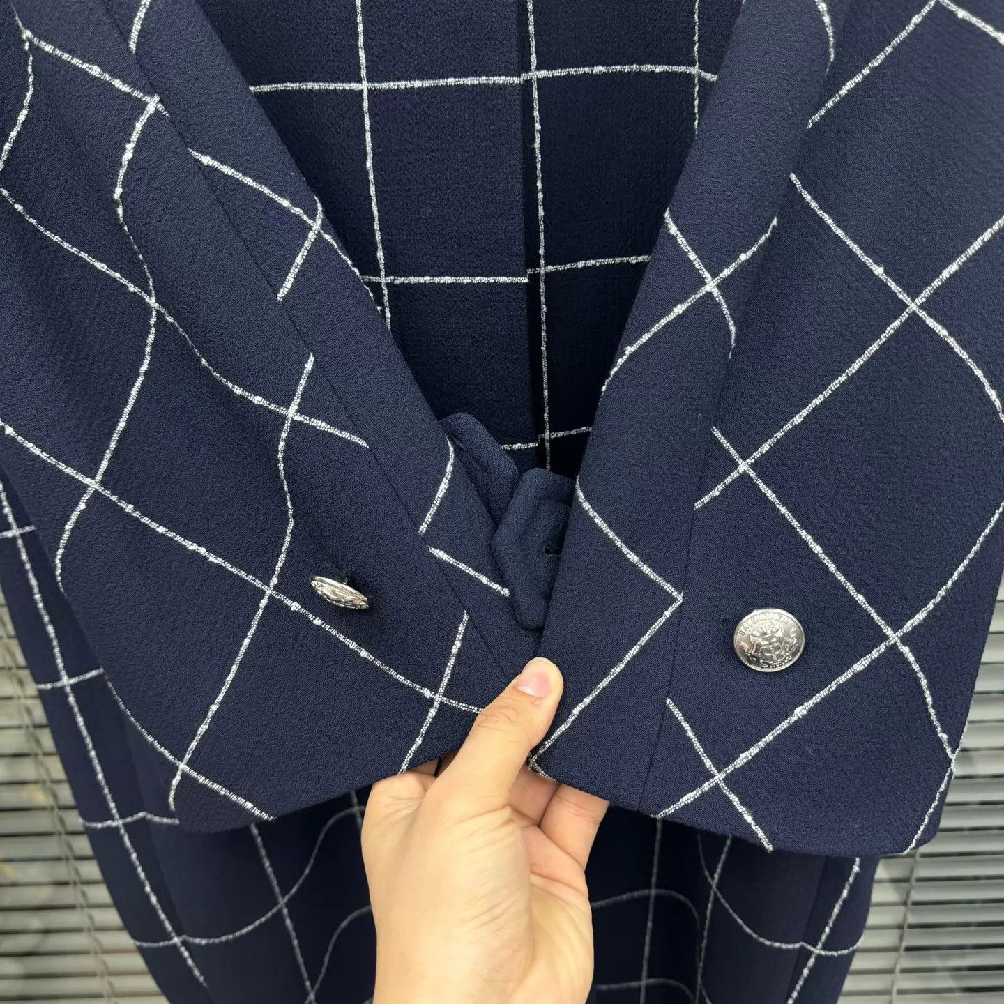 Balenciaga Balenciaga Navy Check Cape Coat Women's 36 99 New Size XS / US 0-2 / IT 36-38 - 3 Thumbnail