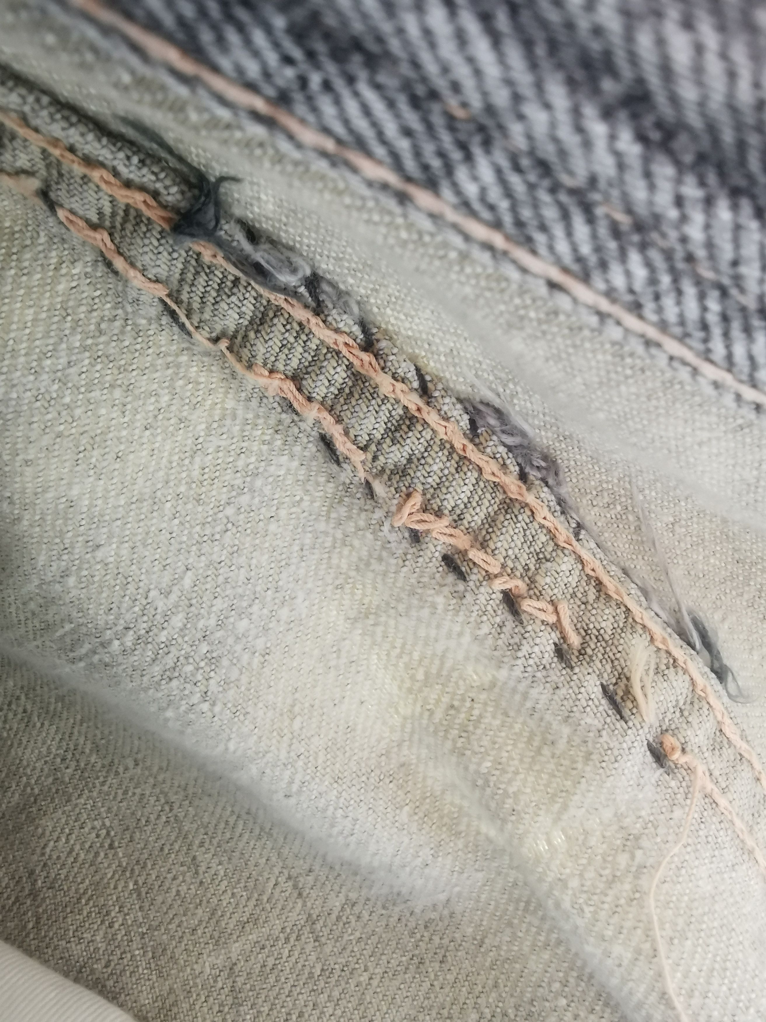 Blue Blue Japan 🇯🇵🔥90s HR Market x Blue Blue Distressed Rip Selvedge Size US 31 - 8 Thumbnail