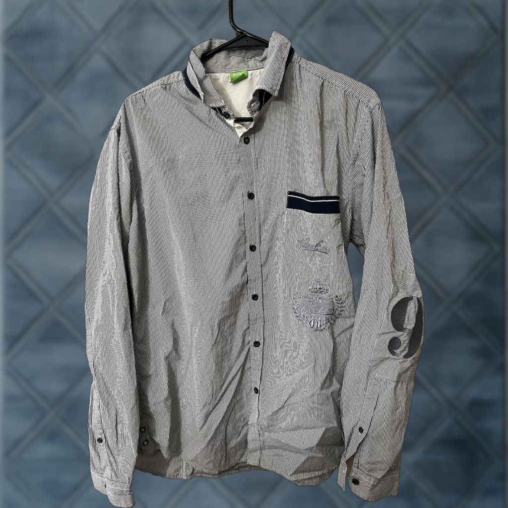 Vintage VINTAGE Boss Gray Striped Shirt Size L Mens Long Sleeve Spread Collar Embroidered Logo Size US L / EU 52-54 / 3 - 1 Thumbnail