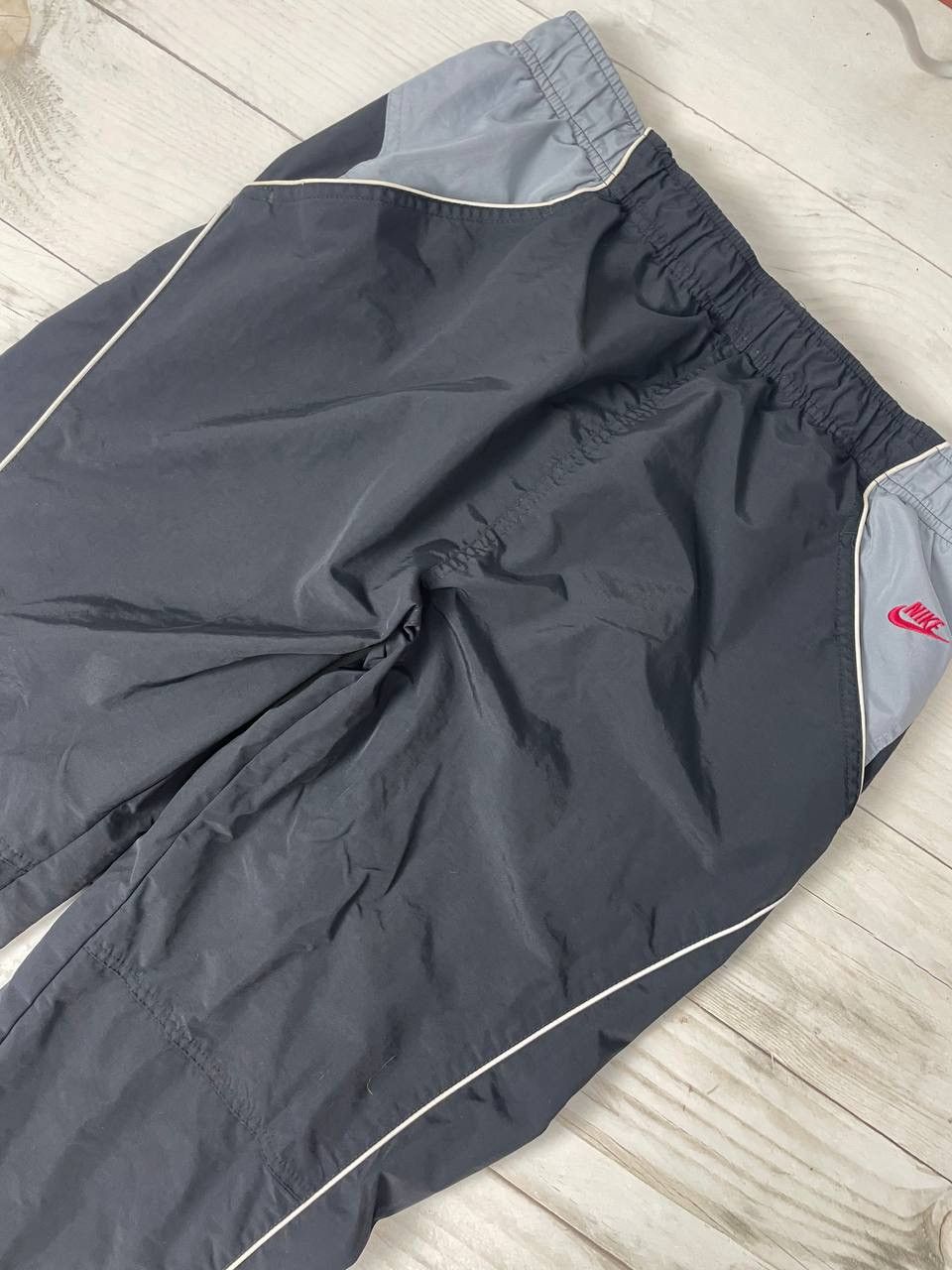 Nike Vintage Nike Air Pants 00s Nylon Striped Swoosh Y2K Baggy Size US 34 / EU 50 - 3 Thumbnail