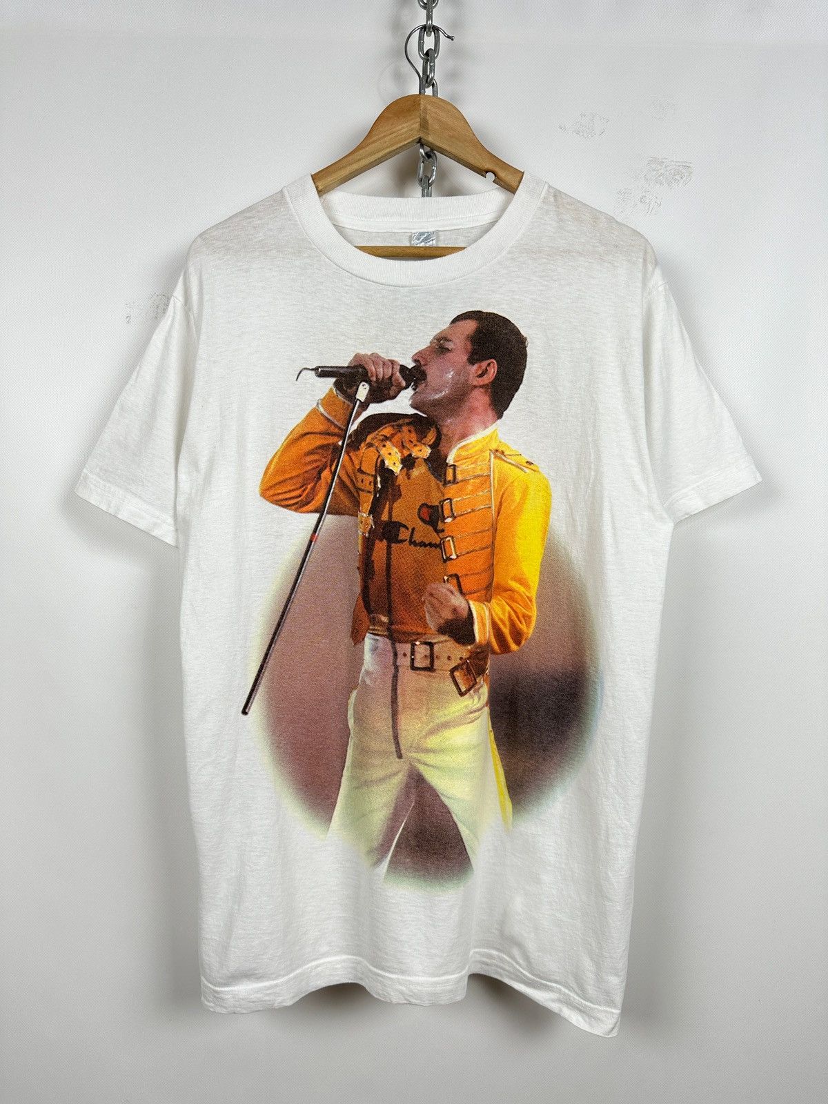 Band Tees 1992 Vintage Queen Freddie Mercury Tribute Concert T-Shirt Size US L / EU 52-54 / 3 - 1 Thumbnail