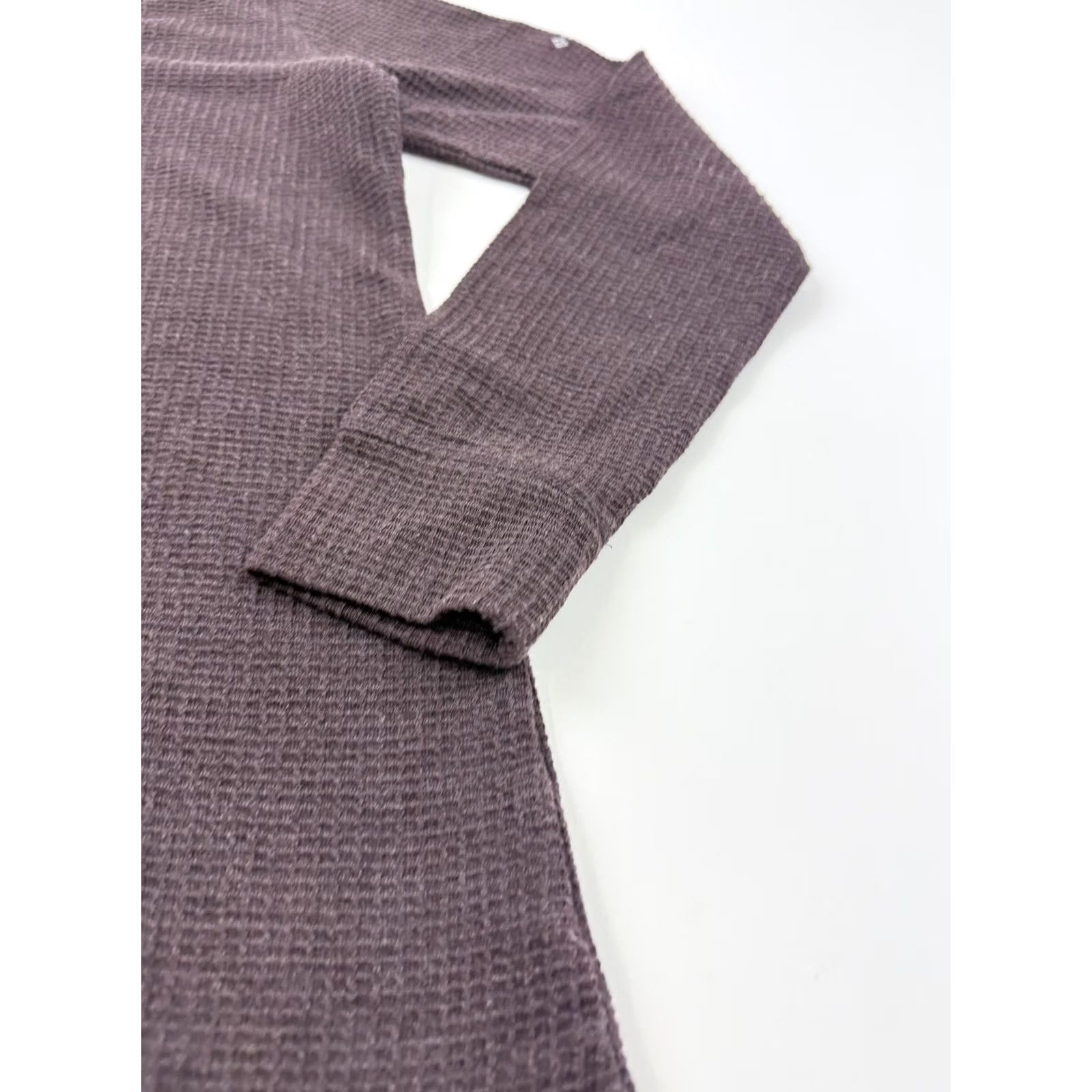 Vintage Columbia Shirt Womens Medium Purple V Neck Thermal Waffle Knit Tunic Top Size M / US 6-8 / IT 42-44 - 3 Thumbnail
