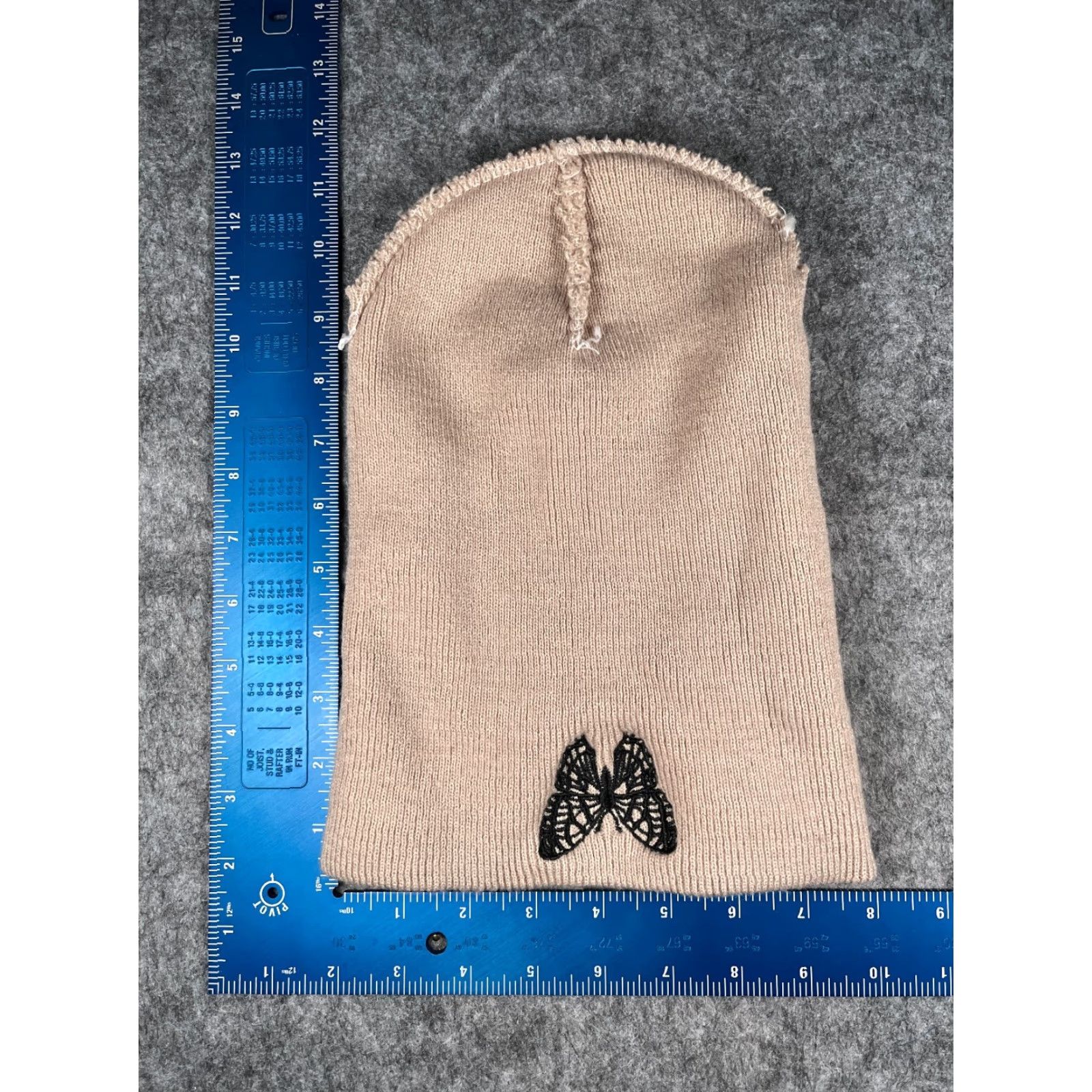 Vintage Beige Knit Beanie Women's One Size Lightweight Embroidered Outdoor Ski Hat Size ONE SIZE - 6 Thumbnail