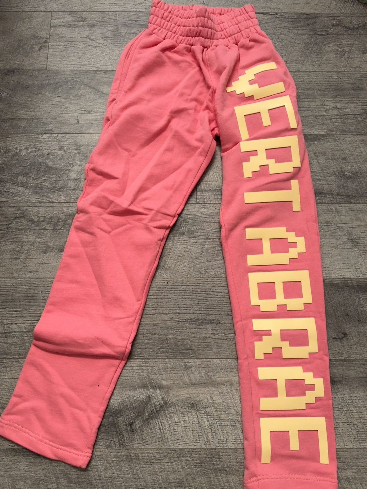 Pre-owned Vertabrae Pink Sweatpants
