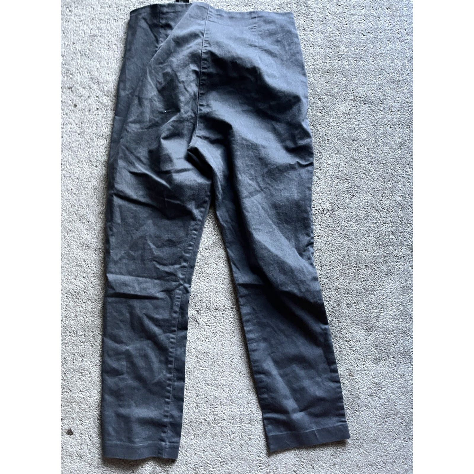 H&M VINTAGE N/A? Wait: It's not vintage. So: H&M Dress Pants Women 14 Gray Business Casual Pull On Ankle Zip Side 14 Regular Gray Dress Pants Womens Size 36" / US 14 / IT 50 - 3 Thumbnail