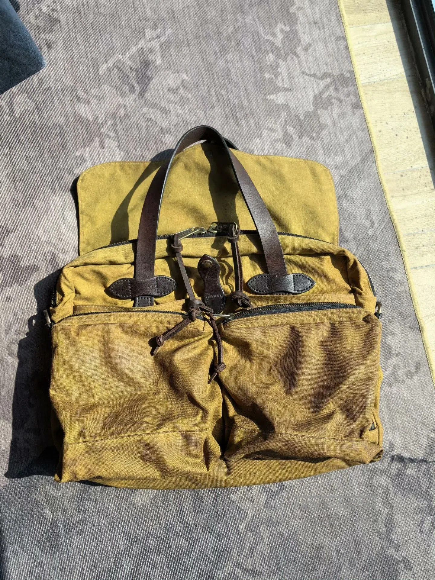Filson Filson 70140 24h Waxed Canvas Briefcase. Size ONE SIZE - 4 Thumbnail