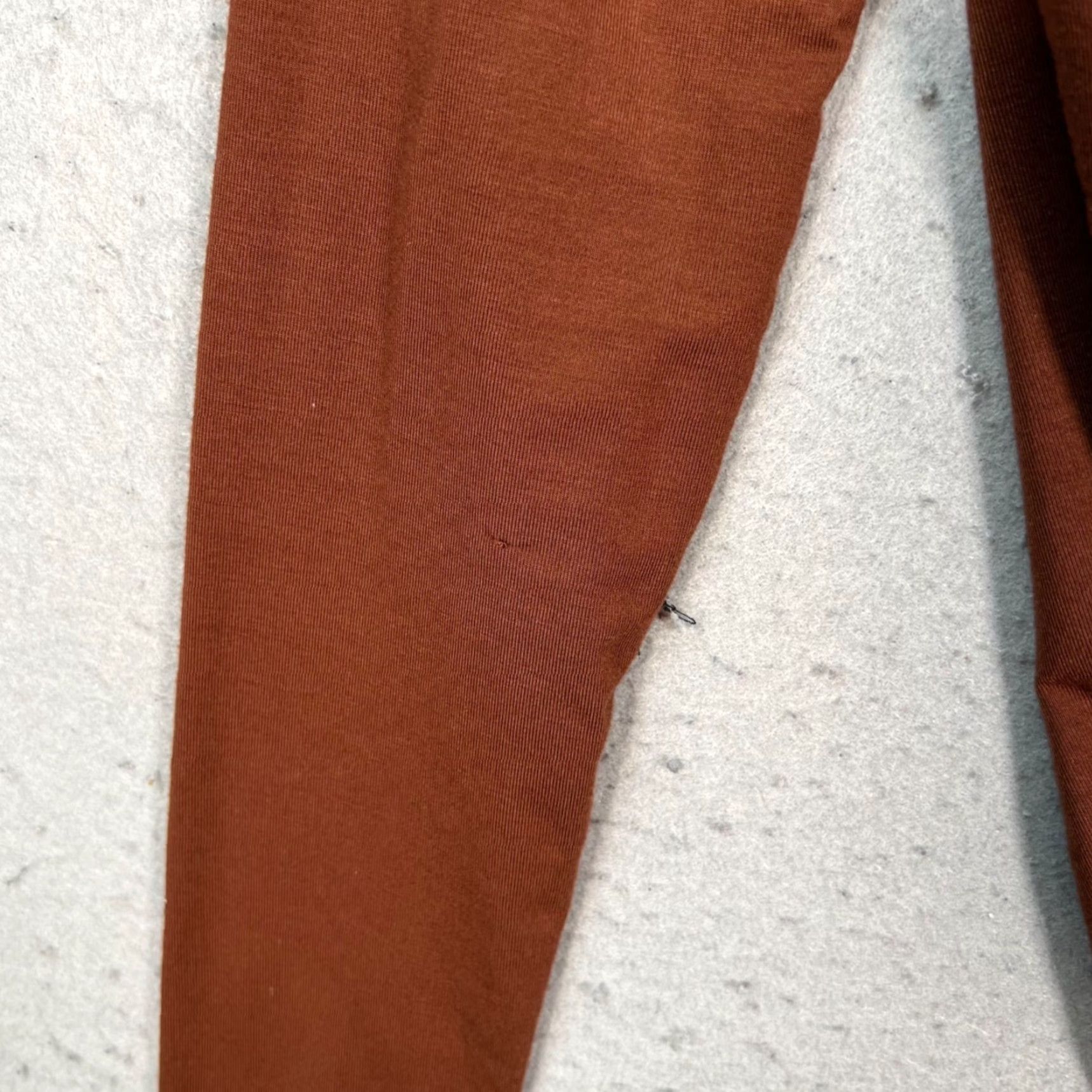 Reformation Reformation Top Shirt Womens Small Brown Long Sleeve Turtleneck Pullover Casual Knit Stretch Everyday Basic Size S / US 4 / IT 40 - 7 Thumbnail
