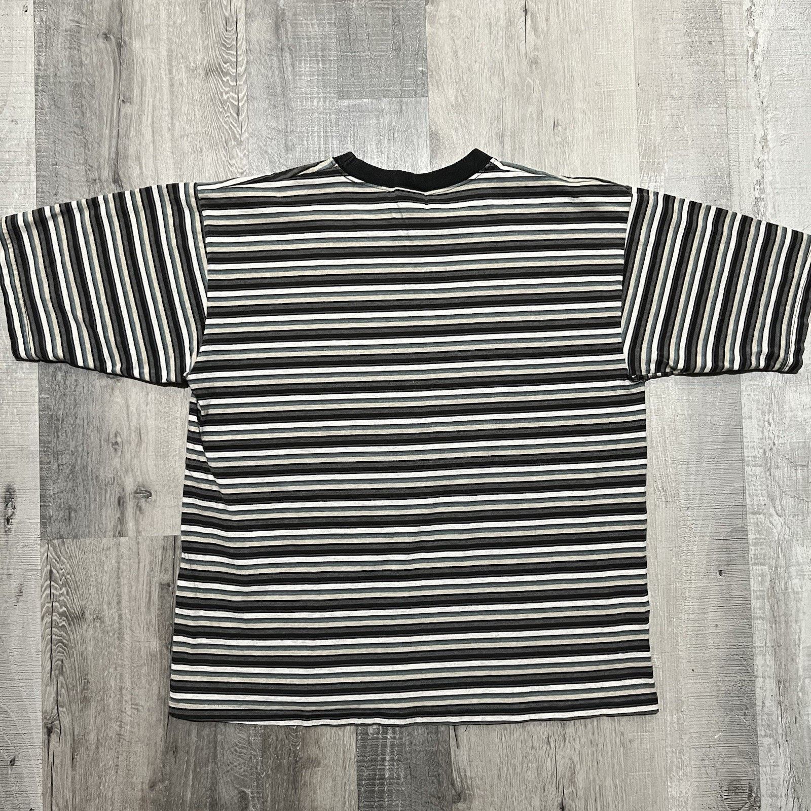 High Sierra VTG Striped Skater Surf T Shirt High Sierra 90s USA T Shirt Size US XL / EU 56 / 4 - 3 Thumbnail