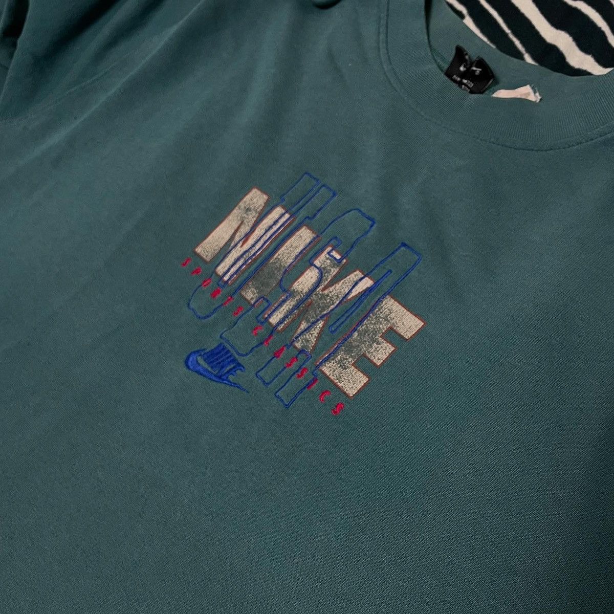 Nike 90’S Vintage Sweatshirt Nike Streetwear RARE Size US XL / EU 56 / 4 - 4 Thumbnail