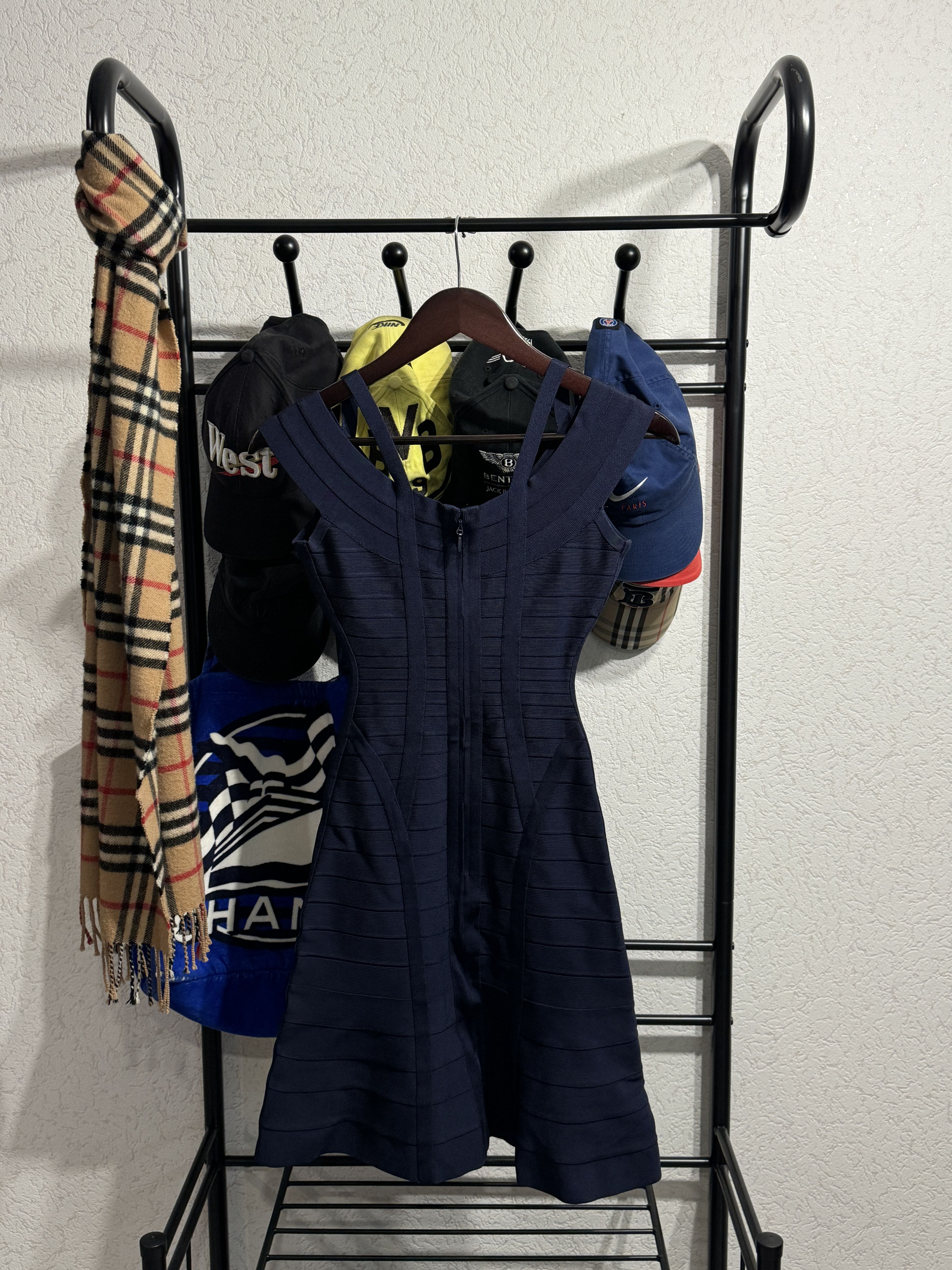 Herve Leger Hervé Léger navy bandage mini dress Size XS / US 0-2 / IT 36-38 - 2 Thumbnail