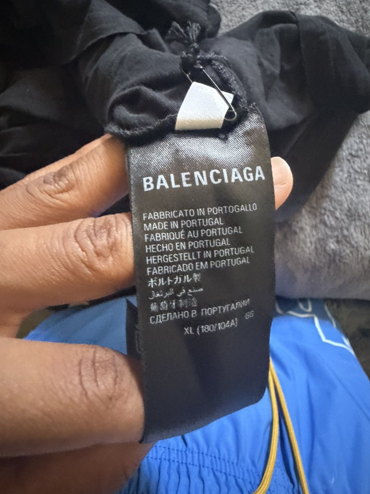 Balenciaga Balenciaga t-shirt Size US XL / EU 56 / 4 - 10 Thumbnail