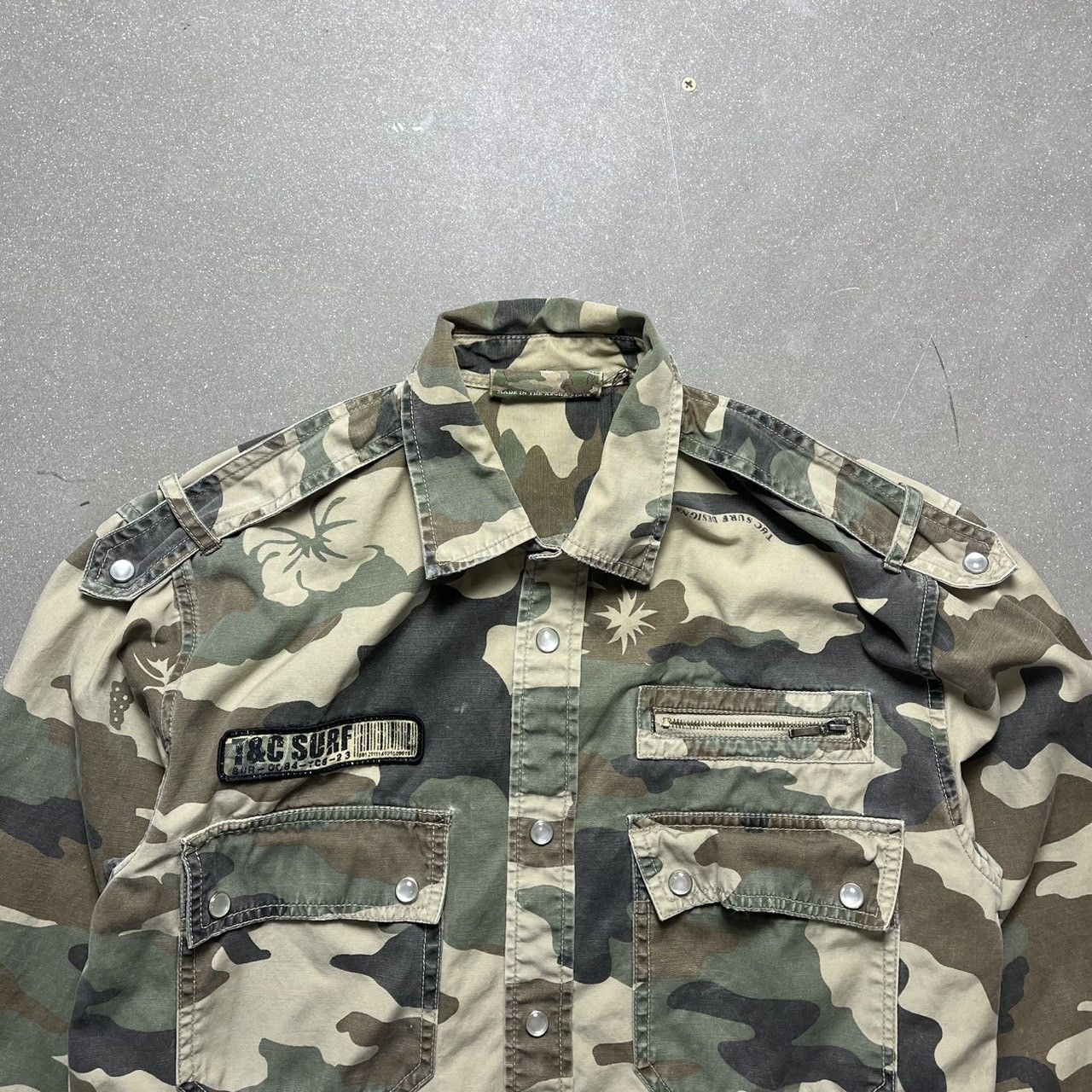 Other T&C Surf Design Hawaii Military Camouflage Shirt Size US M / EU 48-50 / 2 - 6 Thumbnail