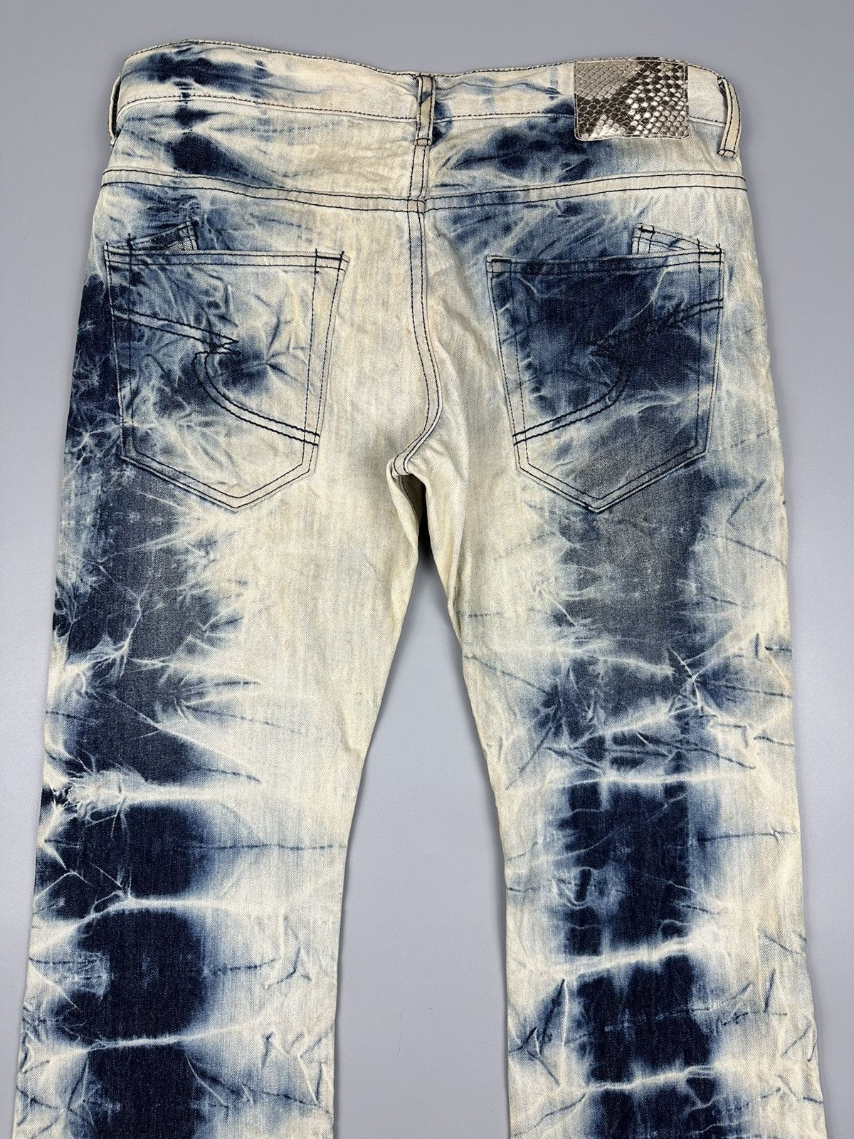 semanticdesign 🔥Rare Sick🔥Semantic Design Whiskered Bleached Flare Denim Size US 34 / EU 50 - 6 Thumbnail