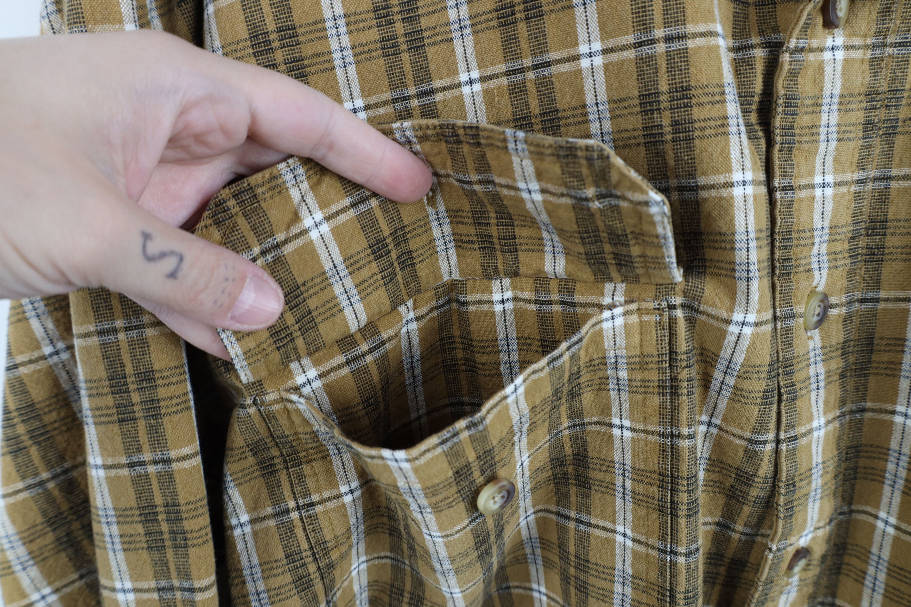 Cabelas Vintage 90s Cabelas Heavyweight Collared Button Shirt Plaid Size US XL / EU 56 / 4 - 5 Thumbnail