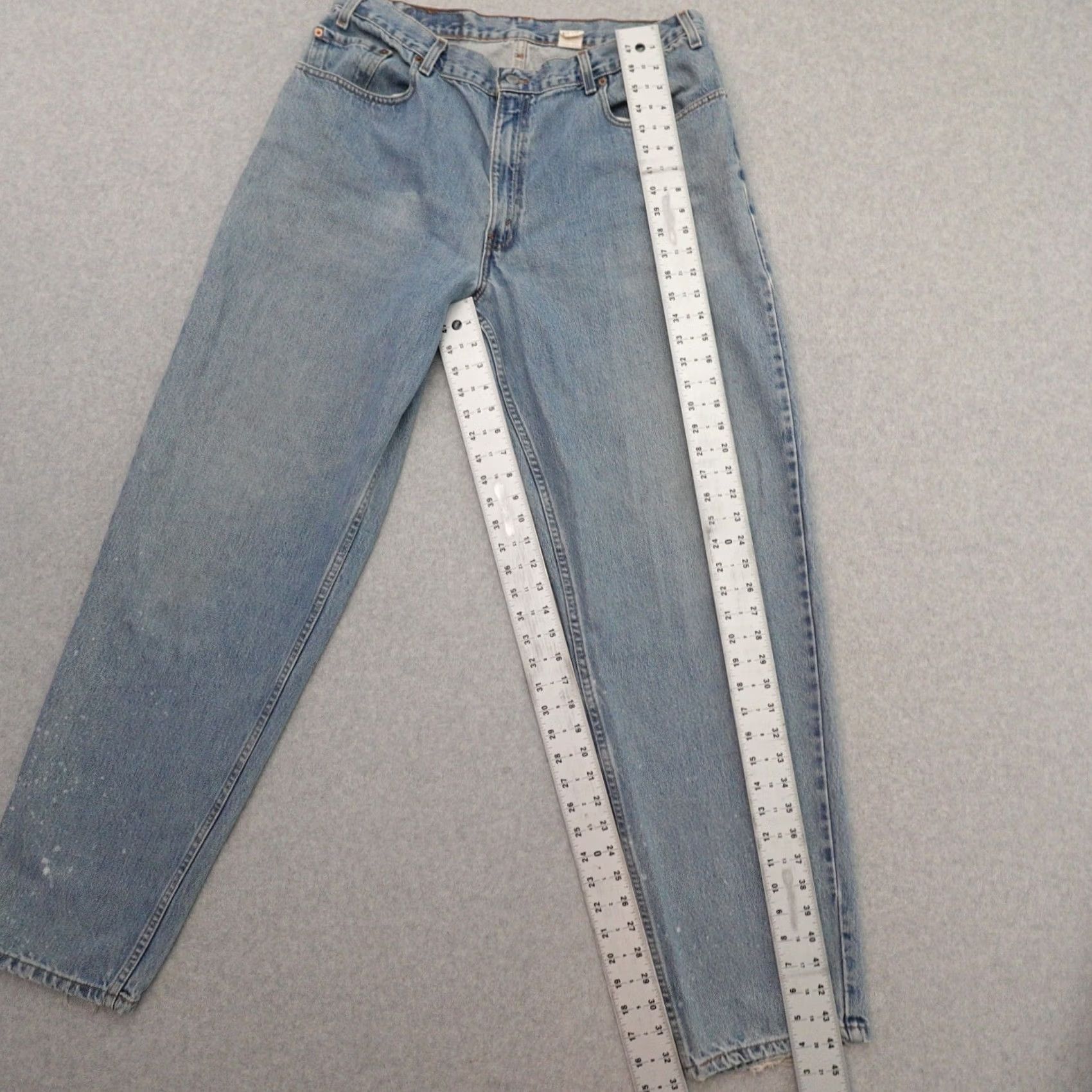 Levi's VINTAGE Levis 560 Jeans Mens 38 Blue Loose Fit Tapered Leg Denim Size US 38 / EU 54 - 3 Thumbnail