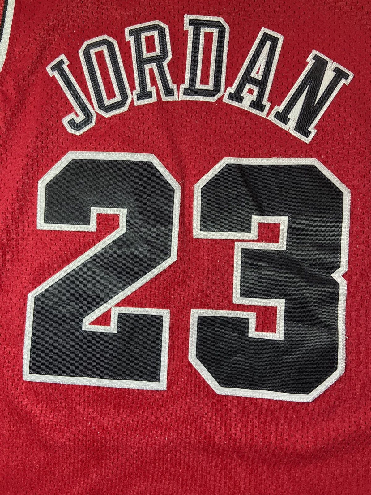 Mitchell & Ness 💥Chicago Bulls Michael Jordan #23 NBA Jersey tee‼️ Size US M / EU 48-50 / 2 - 6 Thumbnail