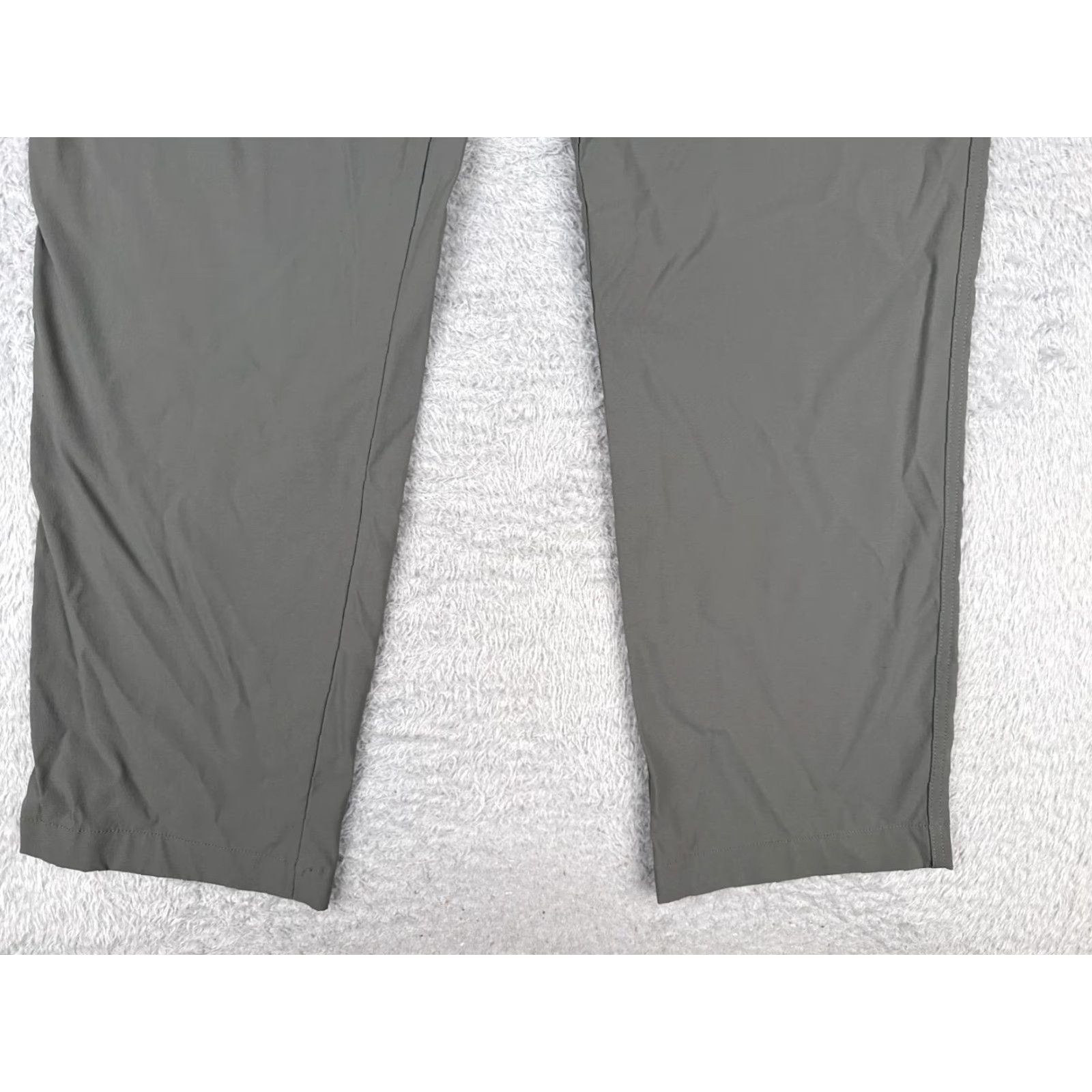 Vintage Cargo Pants Men 42 Gray Nylon Straight Leg Activewear Golf Hiking 42x32 Size US 42 / EU 58 - 2 Thumbnail