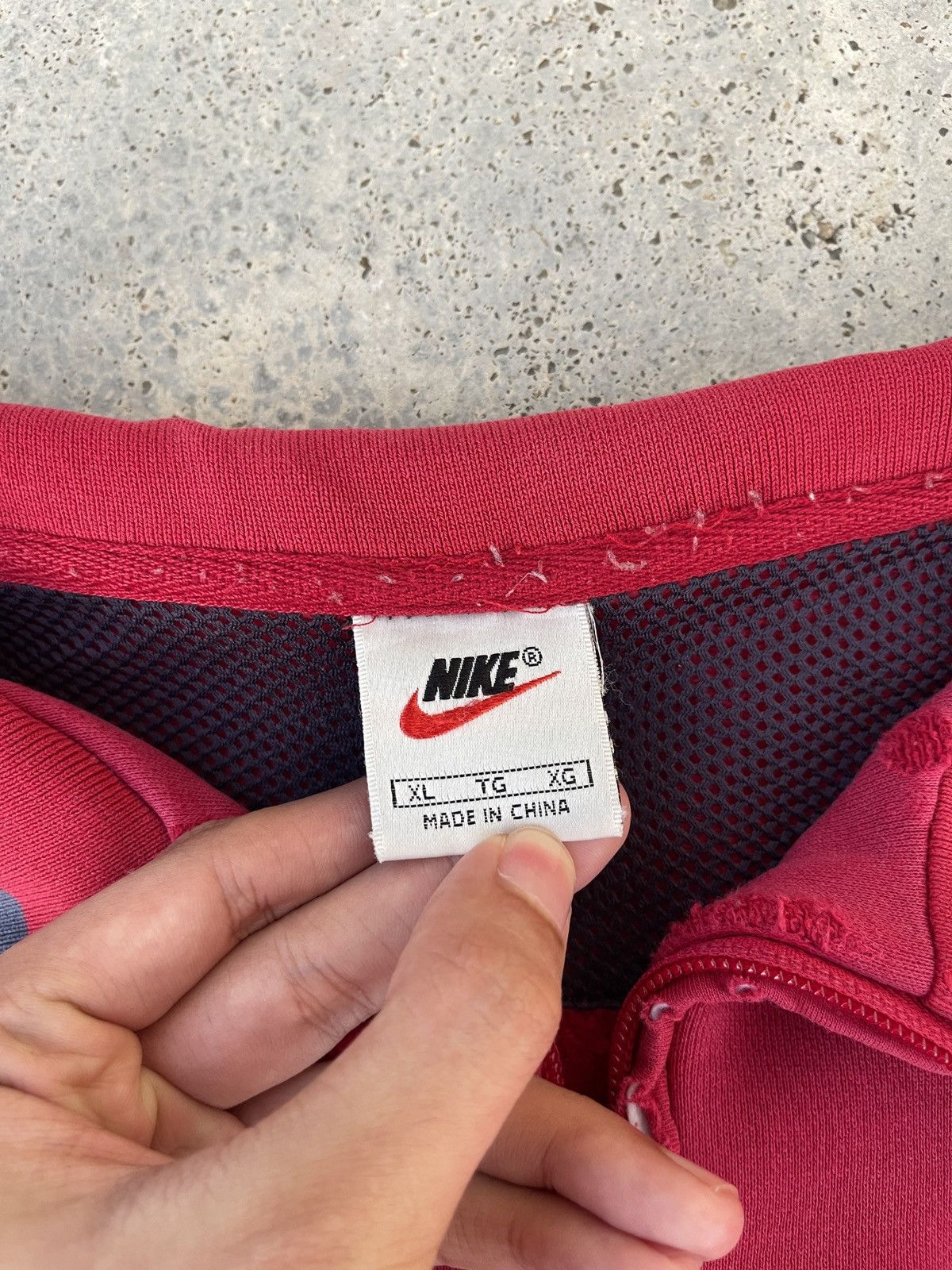 Nike × Vintage Vintage 90s Distressed Nike Half Zipper Sweatshirt Size US XXL / EU 58 / 5 - 11 Thumbnail