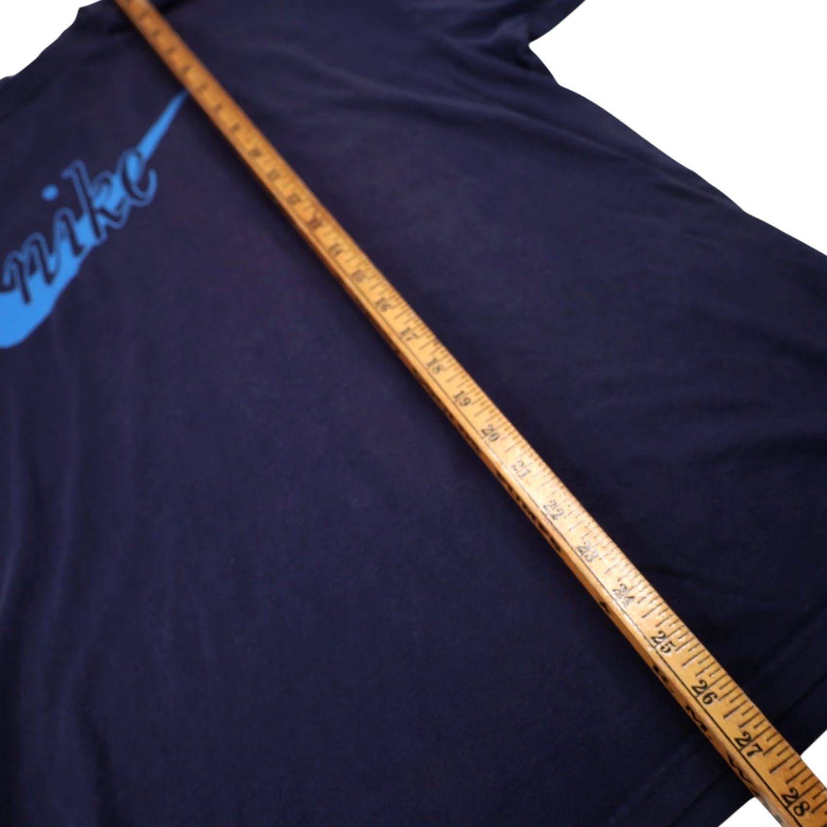 Nike VINTAGE Nike Spellout Swoosh Faded Graphic Shirt Men L Blue 90s T Shirt Size US L / EU 52-54 / 3 - 7 Thumbnail