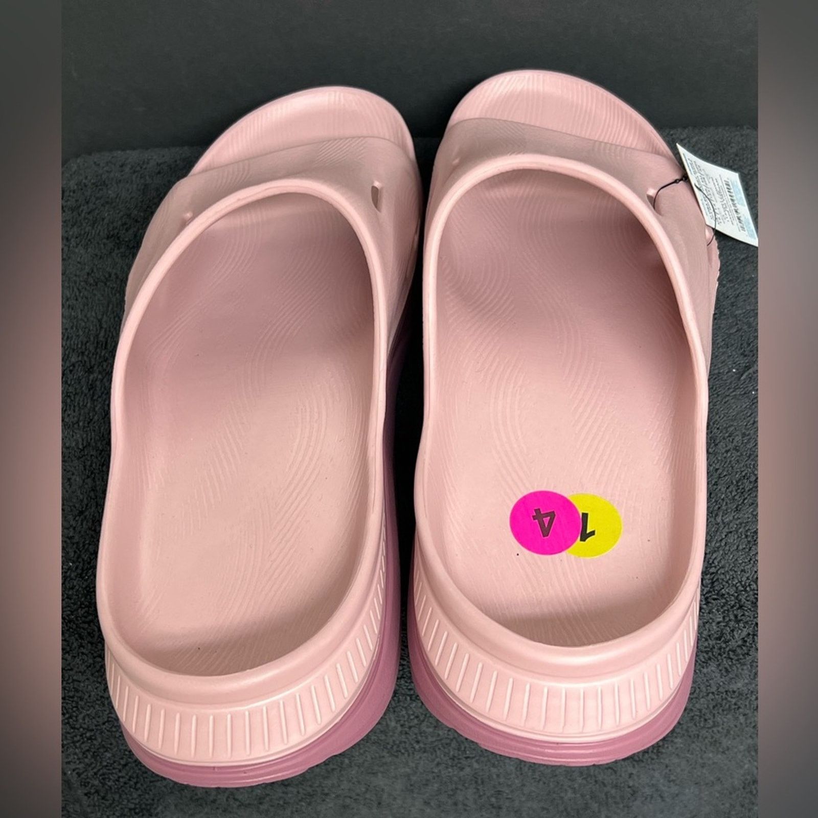 Hoka Hoka Ora Recovery Slide 3 Sandals Mens Size 14 New Salmon Size US 14 / EU 47 - 6 Thumbnail