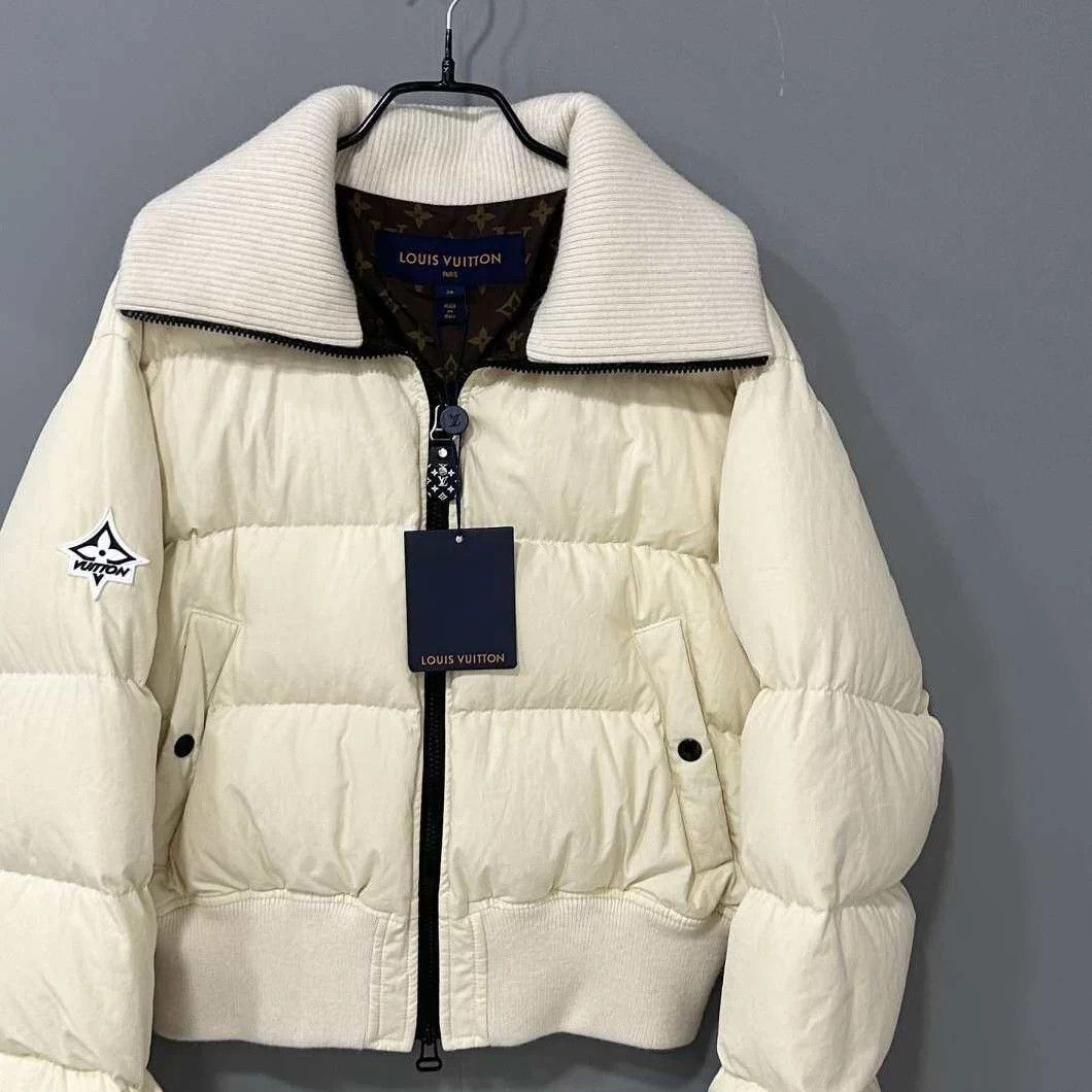 Louis Vuitton LV Women's Down Jacket 36 Size XS / US 0-2 / IT 36-38 - 2 Thumbnail