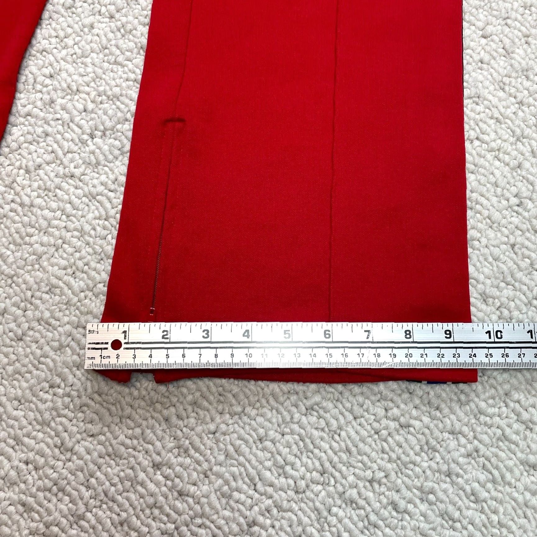 Tommy Hilfiger Tommy Hilfiger Track Pants Womens Small Red Elastic Waist Ankle Zip 26x30 Size 28" / US 6 / IT 42 - 3 Thumbnail