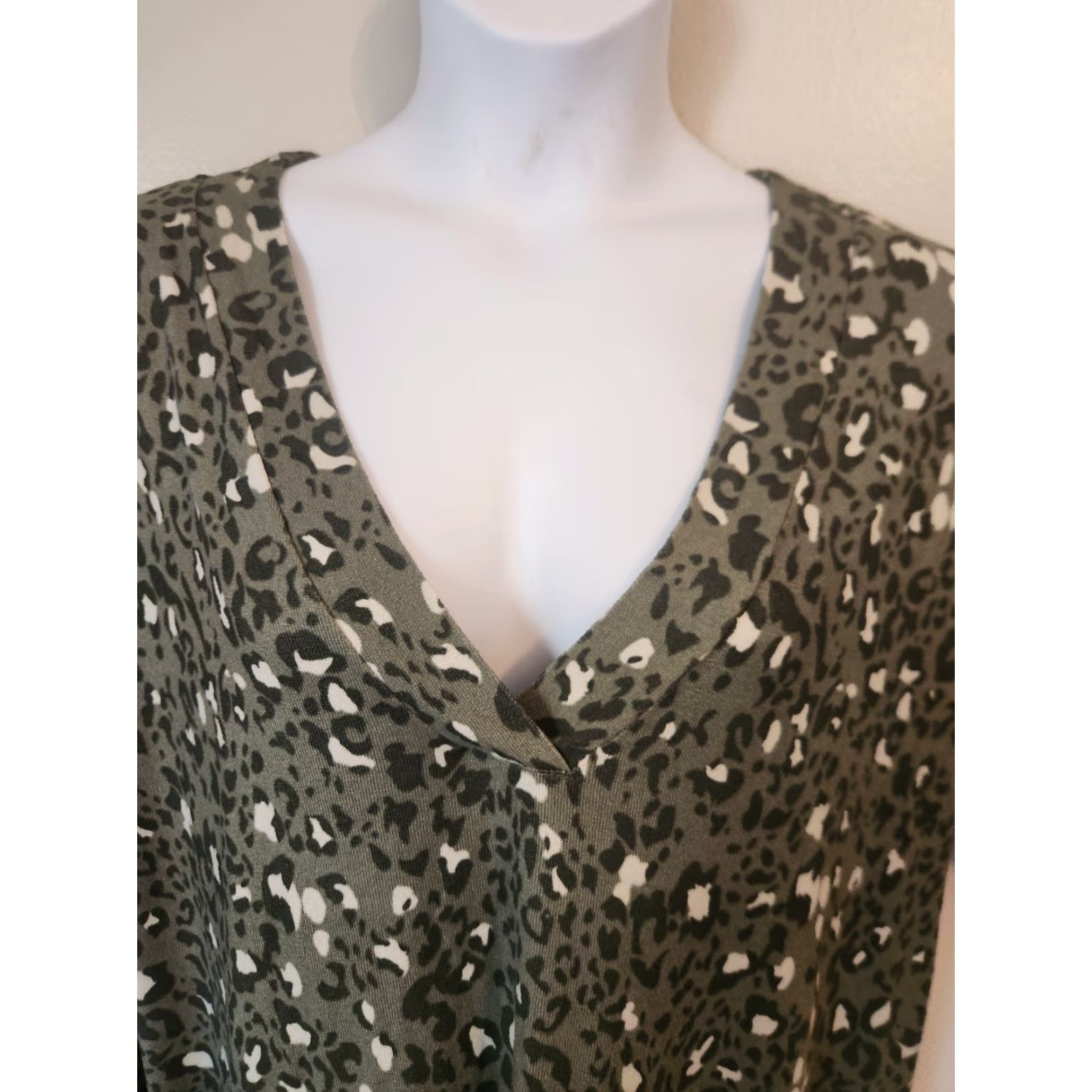 Vintage Jenni Women's Sleep Shirt Gown Mountain Sage Animal Print Green XXL XS Size XS / US 0-2 / IT 36-38 - 2 Thumbnail