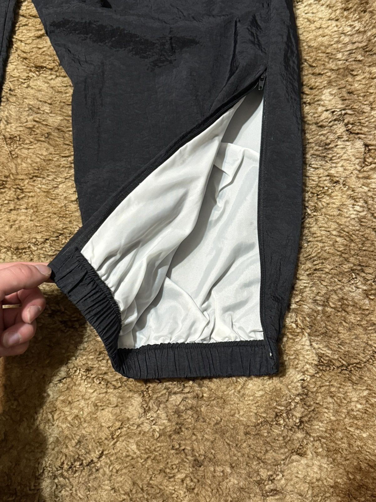 Nike Vintage 90s Nike Sweatpants Joggers Black XLarge Size US 30 / EU 46 - 4 Thumbnail