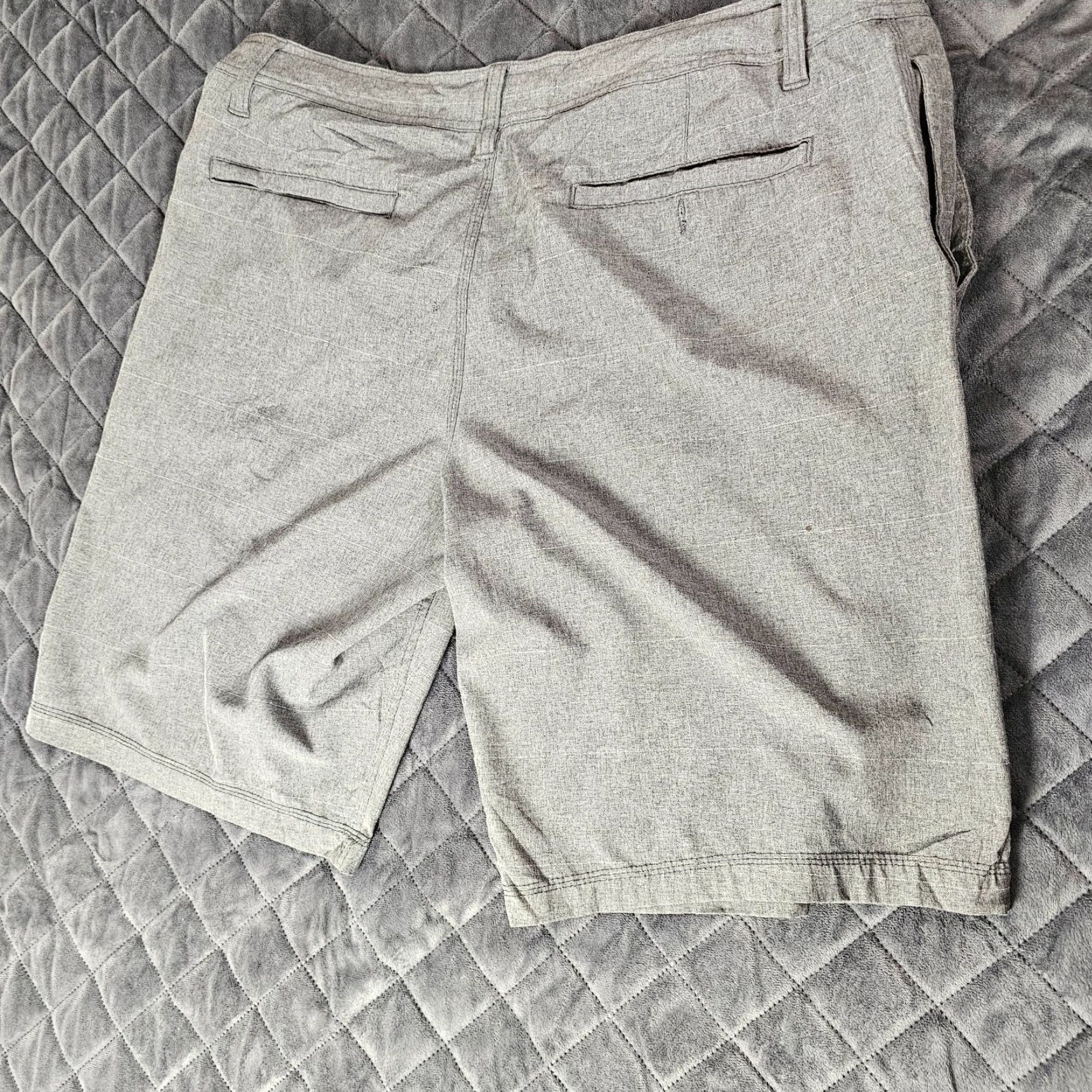 Hang Ten Hang Ten Mens Shorts Size 36 Gray Quick-Dry Stretch Bermuda Drawstring Waist Size US 36 / EU 52 - 6 Thumbnail