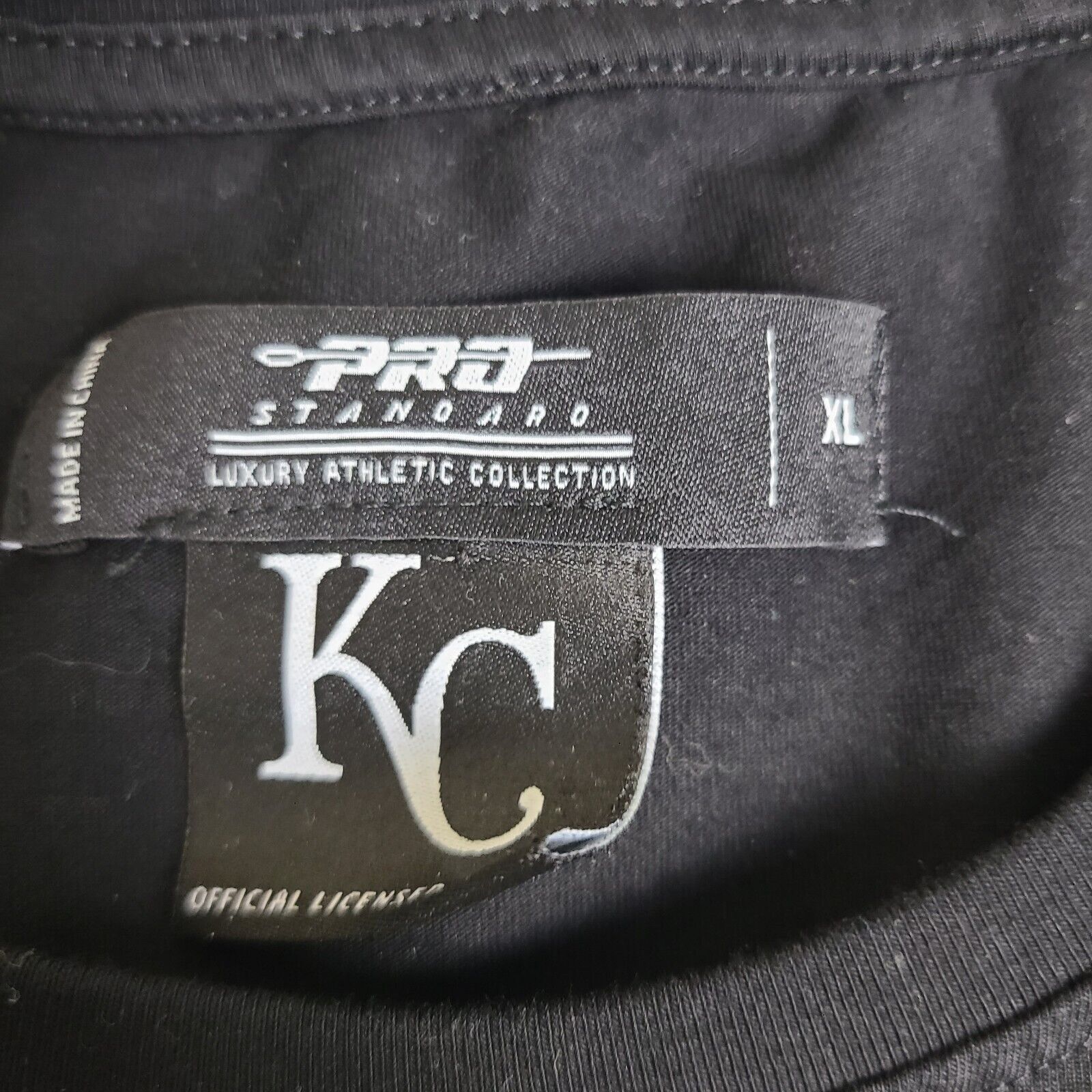Pro Standard Kansas City Royals Pro Standard Black Team Logo T-Shirt Men' Size US XL / EU 56 / 4 - 5 Thumbnail
