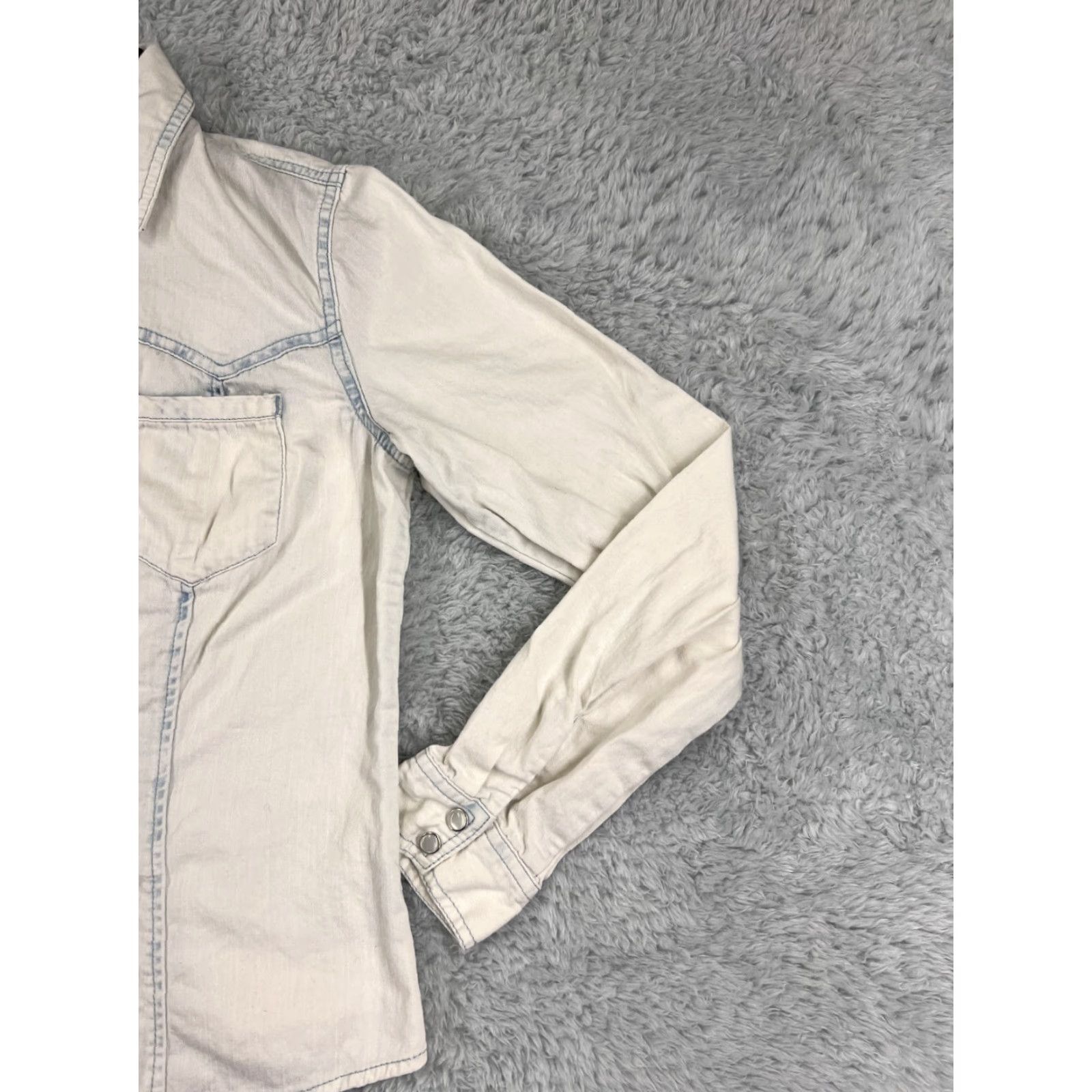 Vintage INC International Concepts Shirt Womens 2 White Denim Button-Up Casual Solid Long Sleeve Adult Small White 2 Women Size XS / US 0-2 / IT 36-38 - 7 Thumbnail