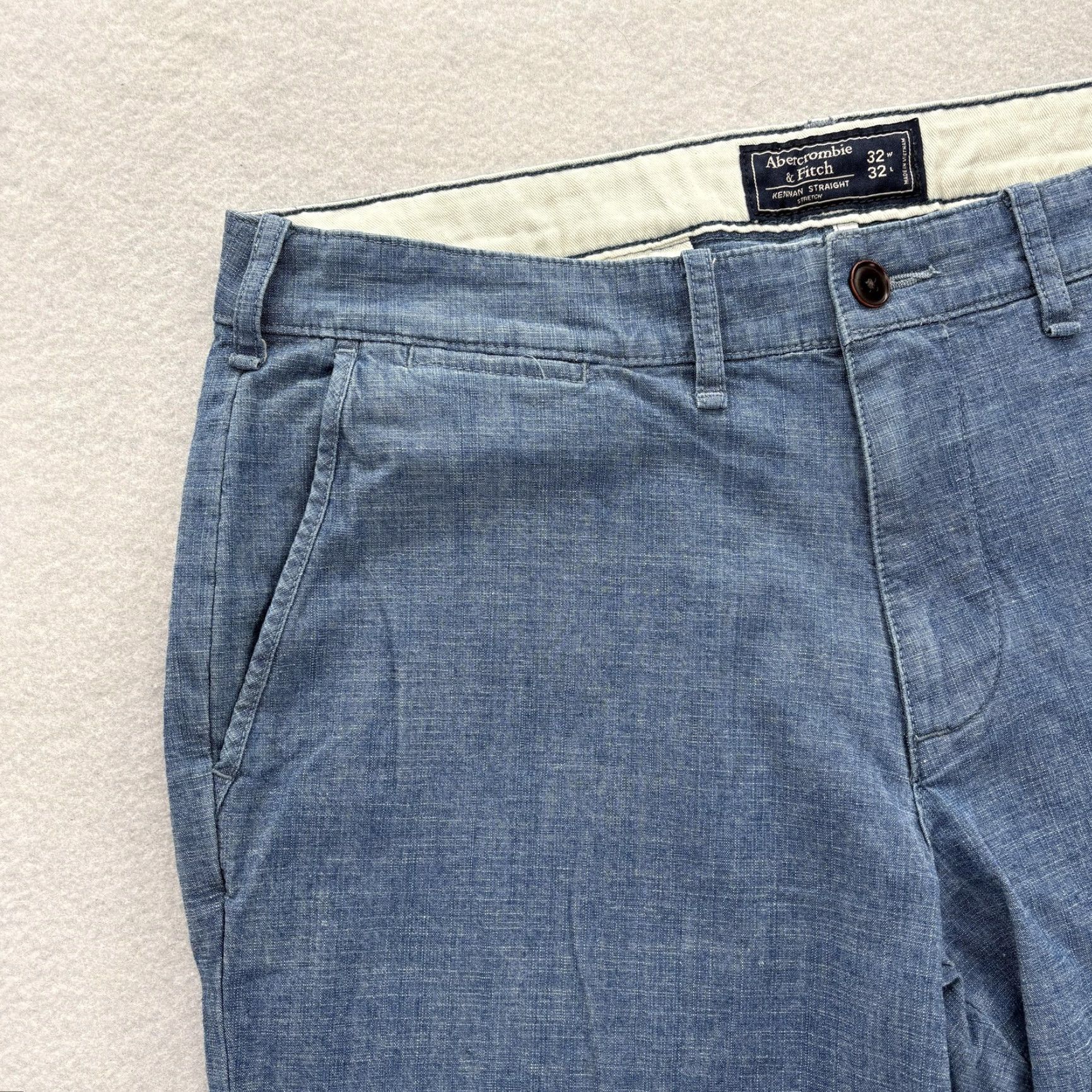 Abercrombie & Fitch Abercrombie & Fitch Chino Pants Mens 32x30 Blue Chambray Kennan Straight Stretch Casual Flat Front Pockets Slim/Regular Fit Size US 32 / EU 48 - 3 Thumbnail