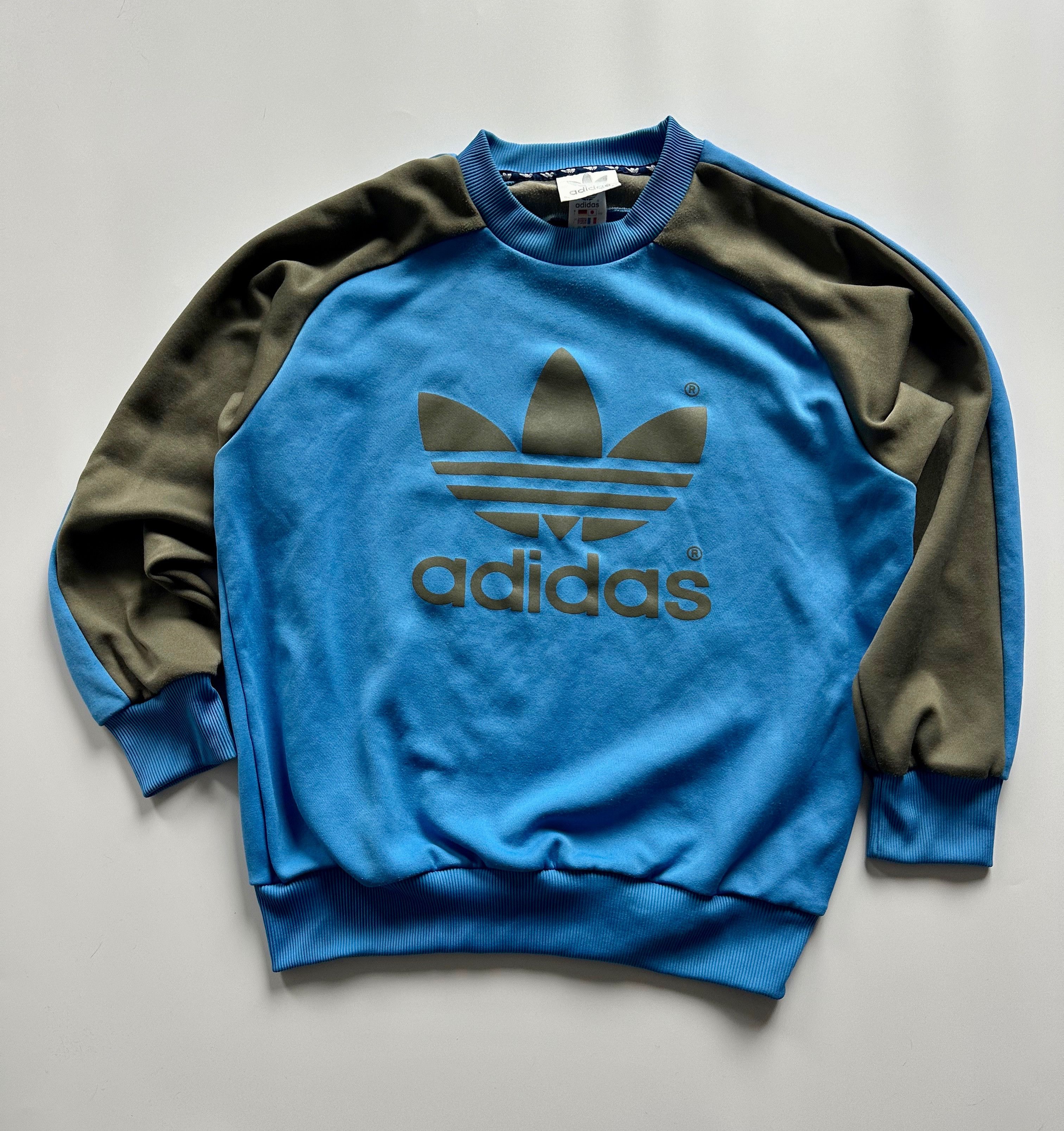 Adidas 90's Adidas Vintage Crew Neck sweatshirt blue Size US L / EU 52-54 / 3 - 1 Thumbnail