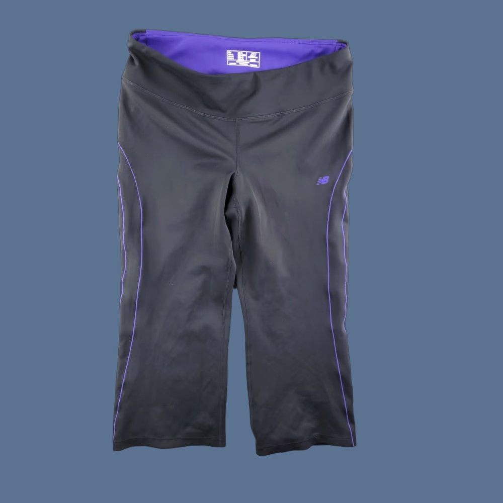 New Balance VINTAGE New Balance Compression Women's Large Black Running Knee Length Leggings Size 36" / US 14 / IT 50 - 1 Thumbnail