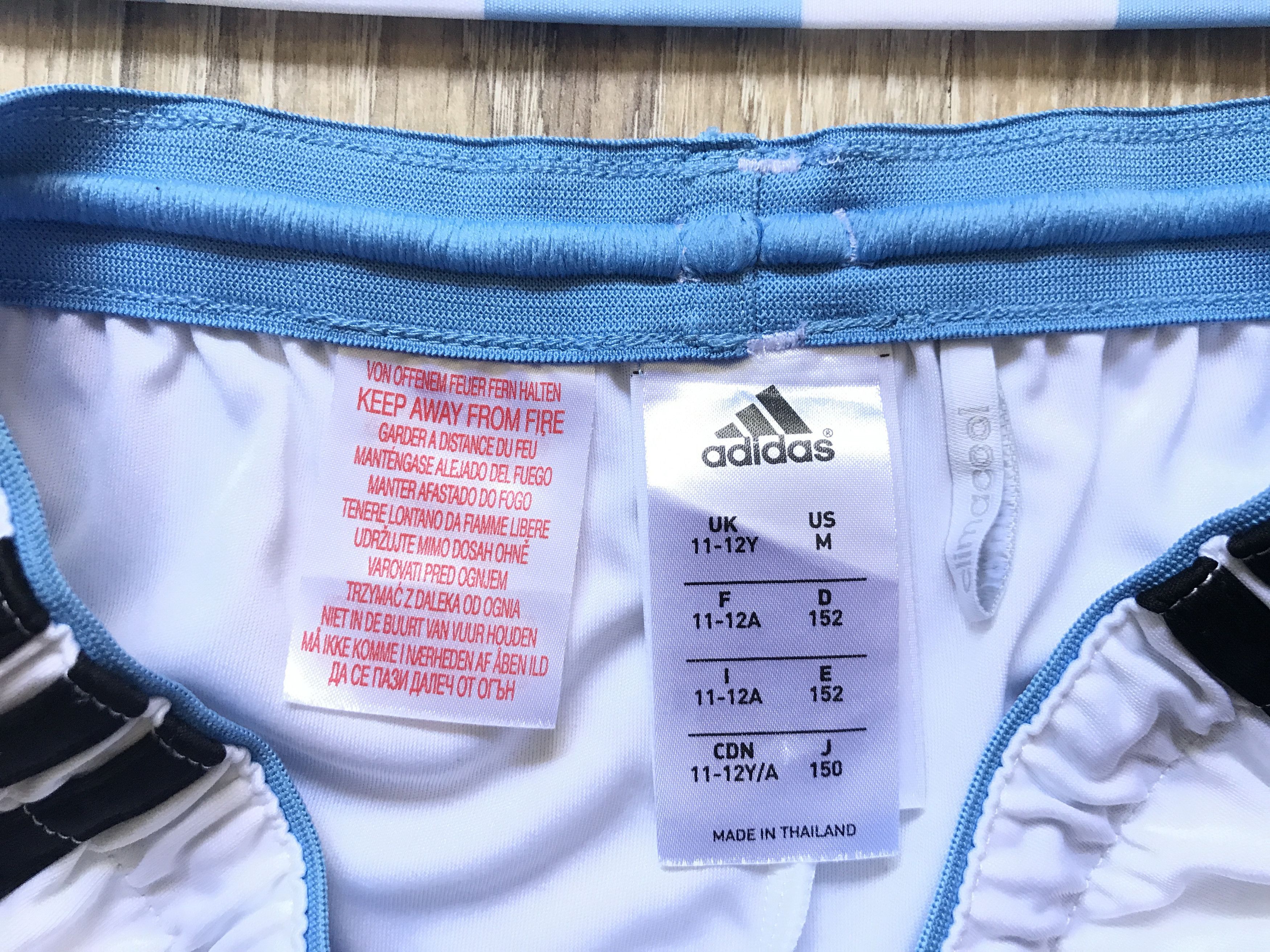 Adidas Kids Vintage Adidas Argentina Home Football Shirt 2014 Size US XXS / EU 40 - 11 Thumbnail