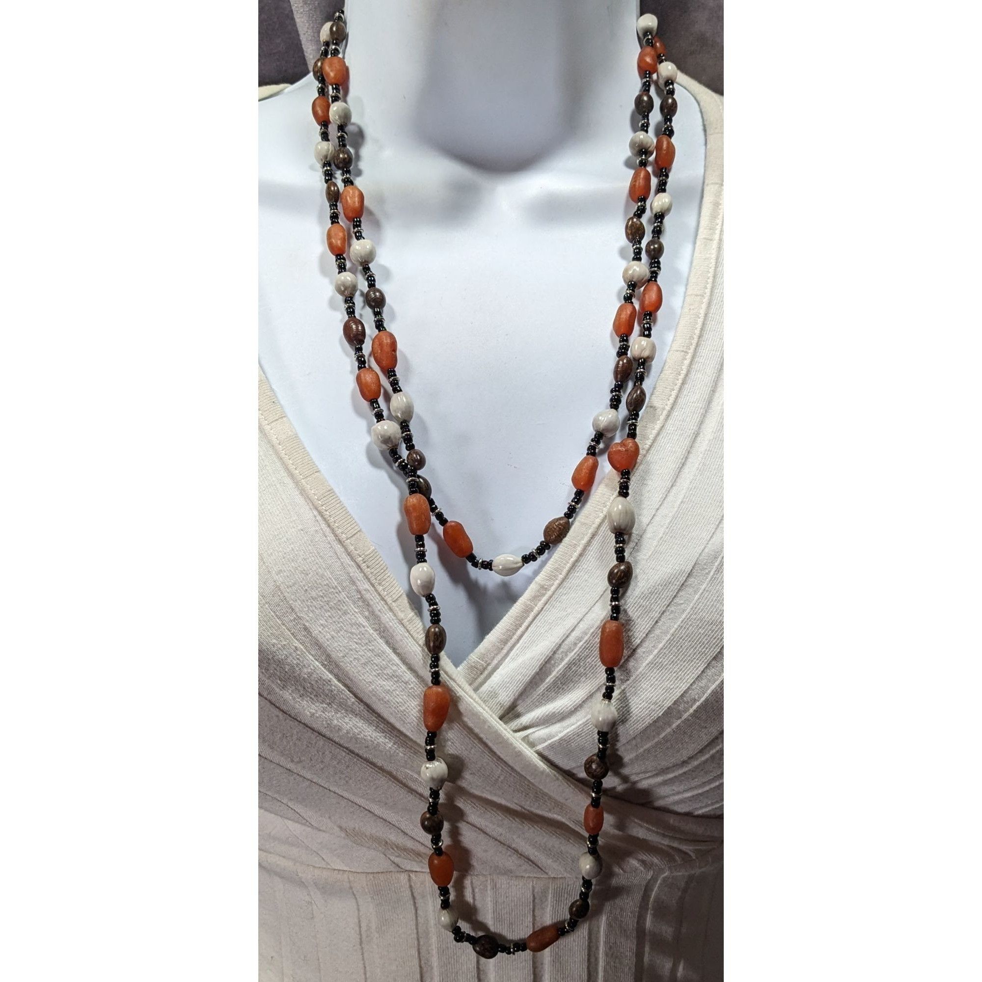 Other Vintage Hippie Bohemian Seed And Glass Beaded Necklace Size ONE SIZE - 2 Thumbnail