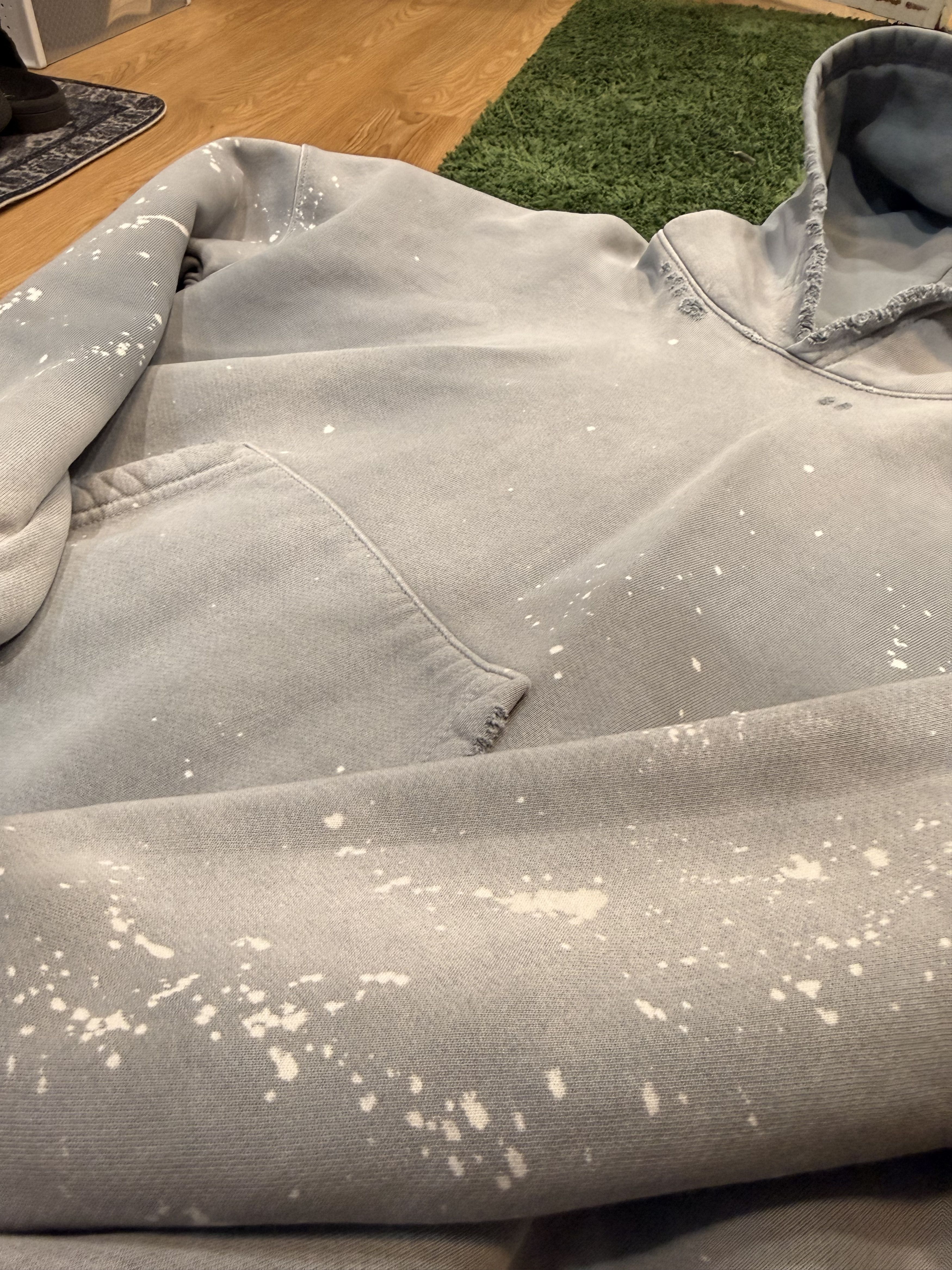 MOOJIMOOJIUS Mooji Mooji OVERSIZE CROP HOODIE SPLATTER GREY Size US M / EU 48-50 / 2 - 1 Thumbnail