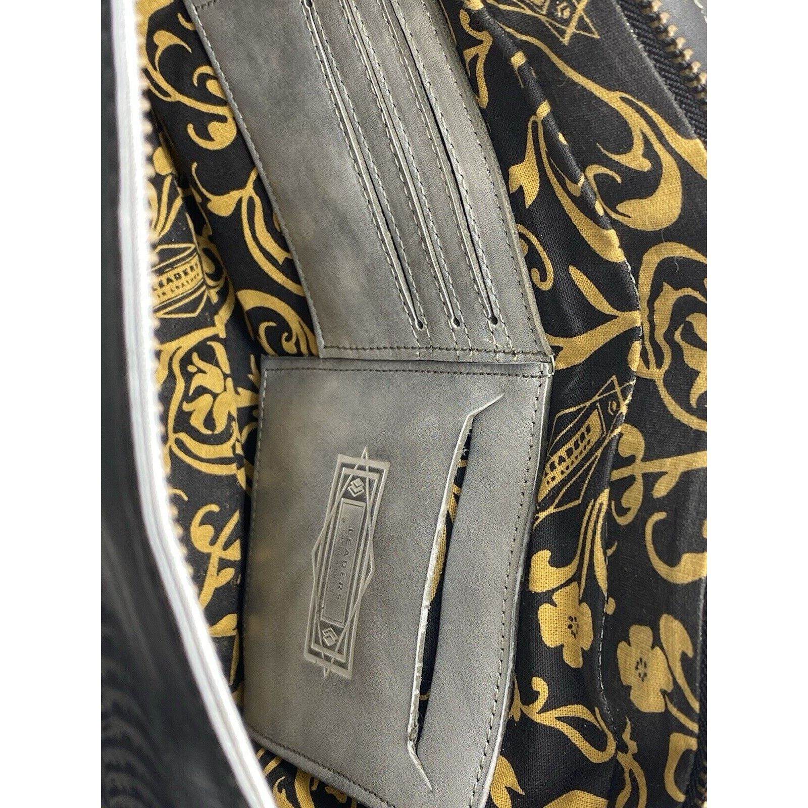 Leather Leaders in Leather Vintage Shoulder Bag Cutout Western Size ONE SIZE - 4 Thumbnail
