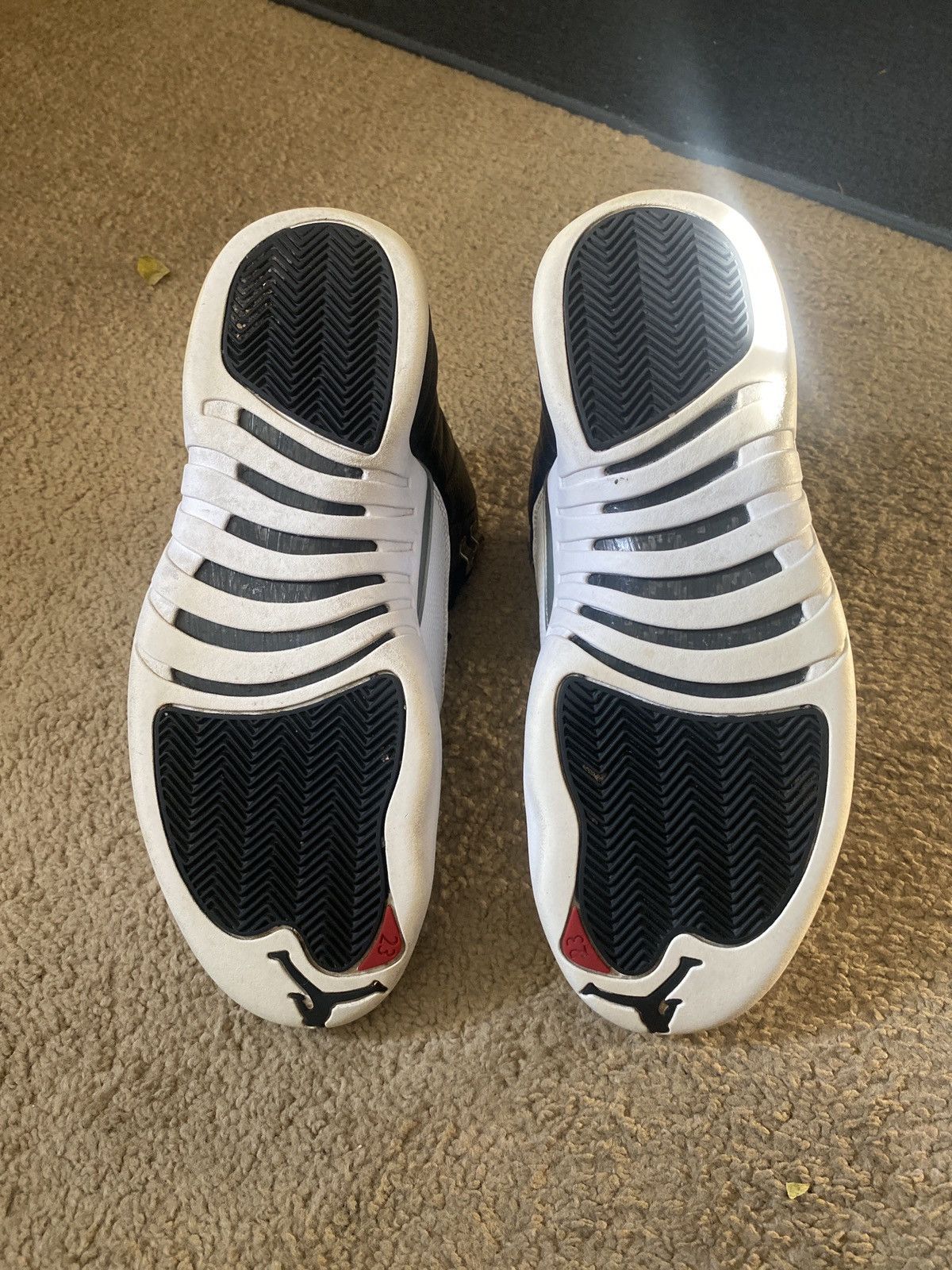 Jordan Brand Playoffs Size US 10 / EU 43 - 6 Thumbnail